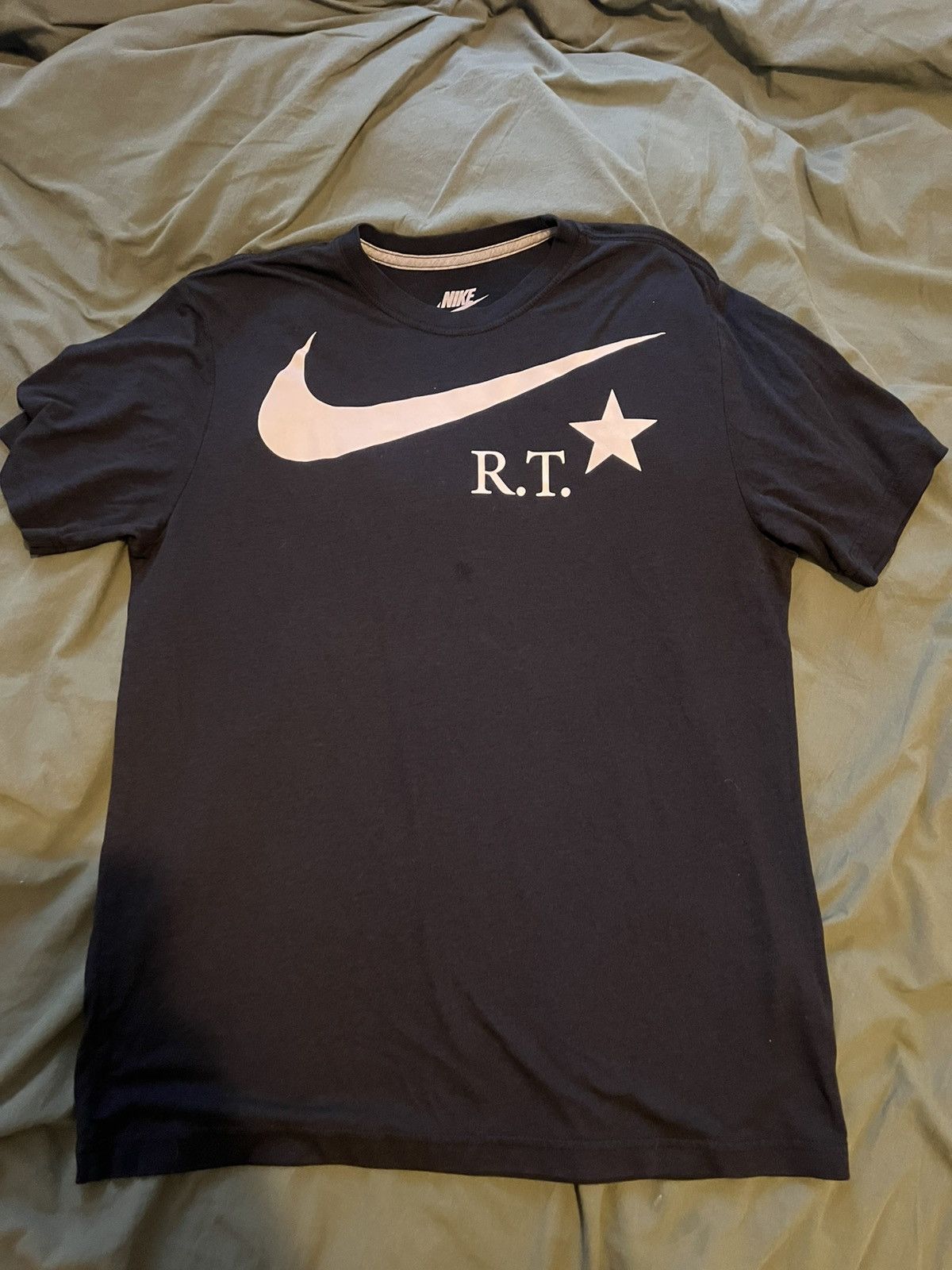 Nike × Riccardo Tisci Nike RT Ricardo Tisci Tee logo M Size US M / EU 48-50 / 2 - 1 Thumbnail