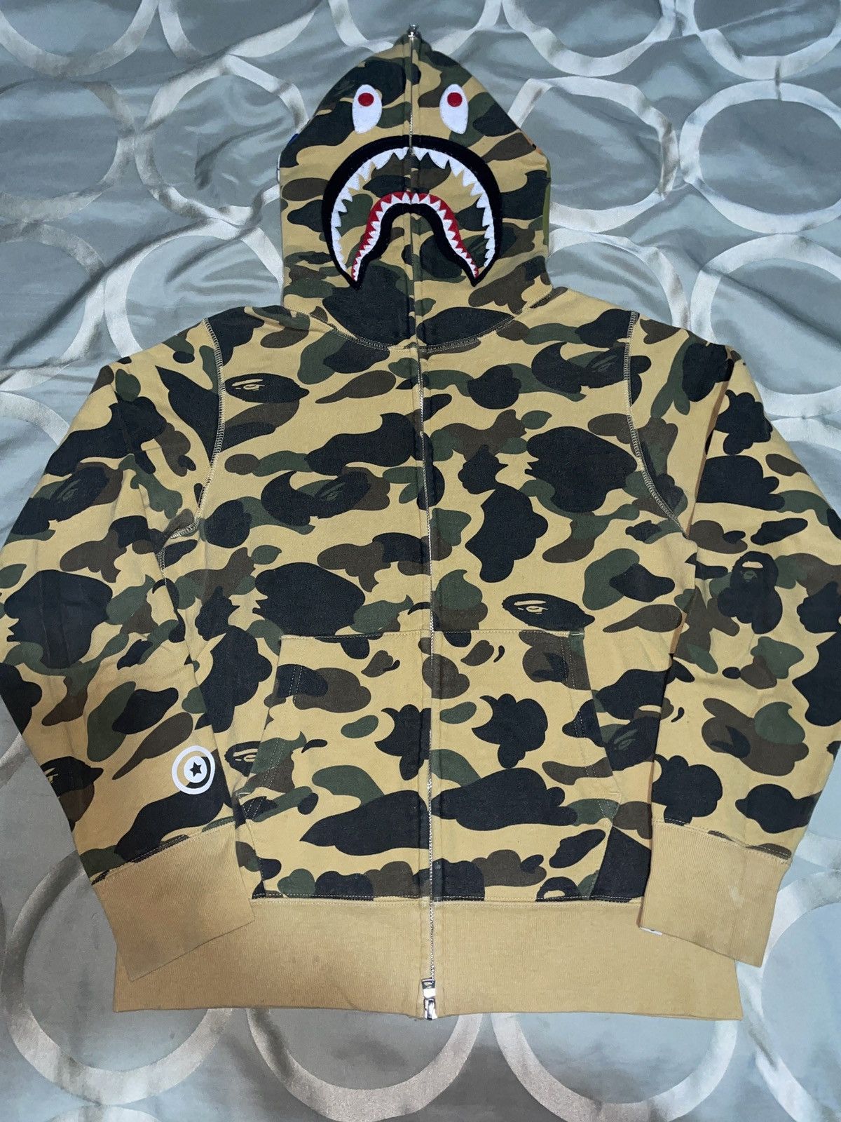 Bape Bape yellow camo shark hoodie S Size US S / EU 44-46 / 1 - 1 Thumbnail