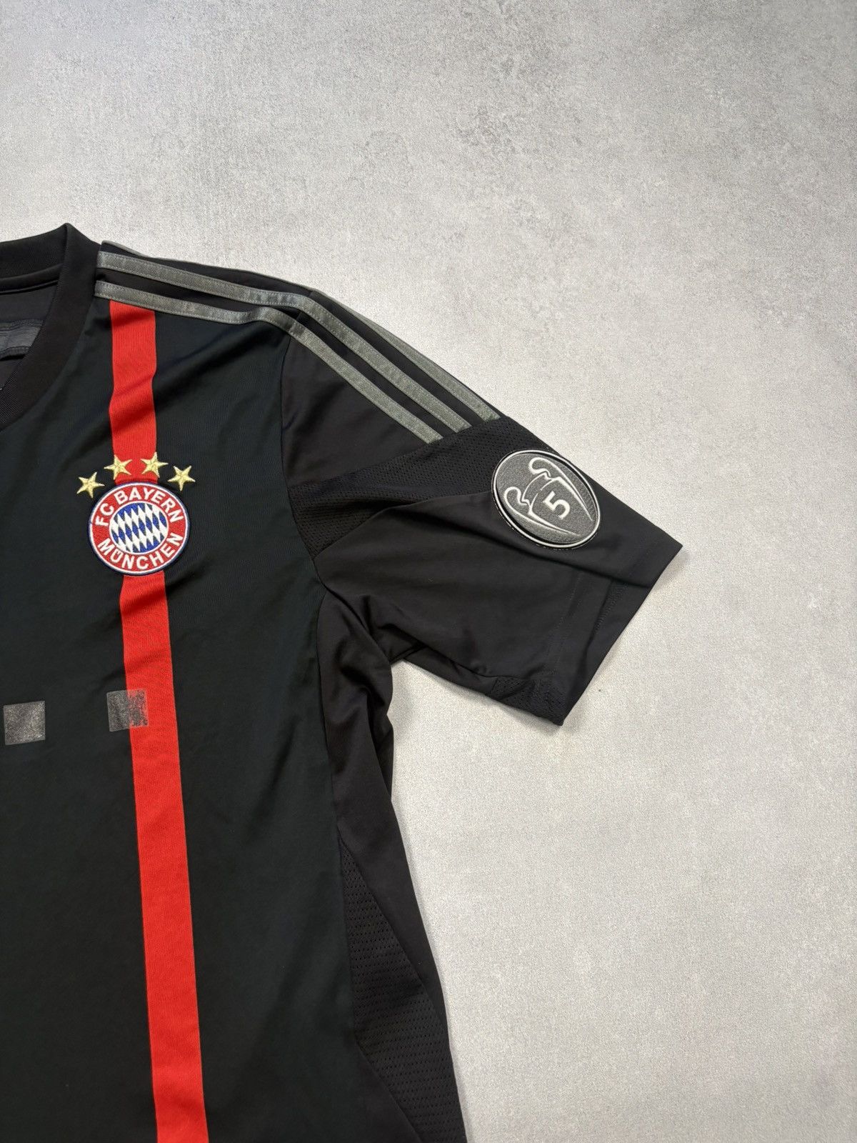 Adidas 2014 Bayern Munich Gotze #19 Champions League Jersey L Size US L / EU 52-54 / 3 - 3 Thumbnail