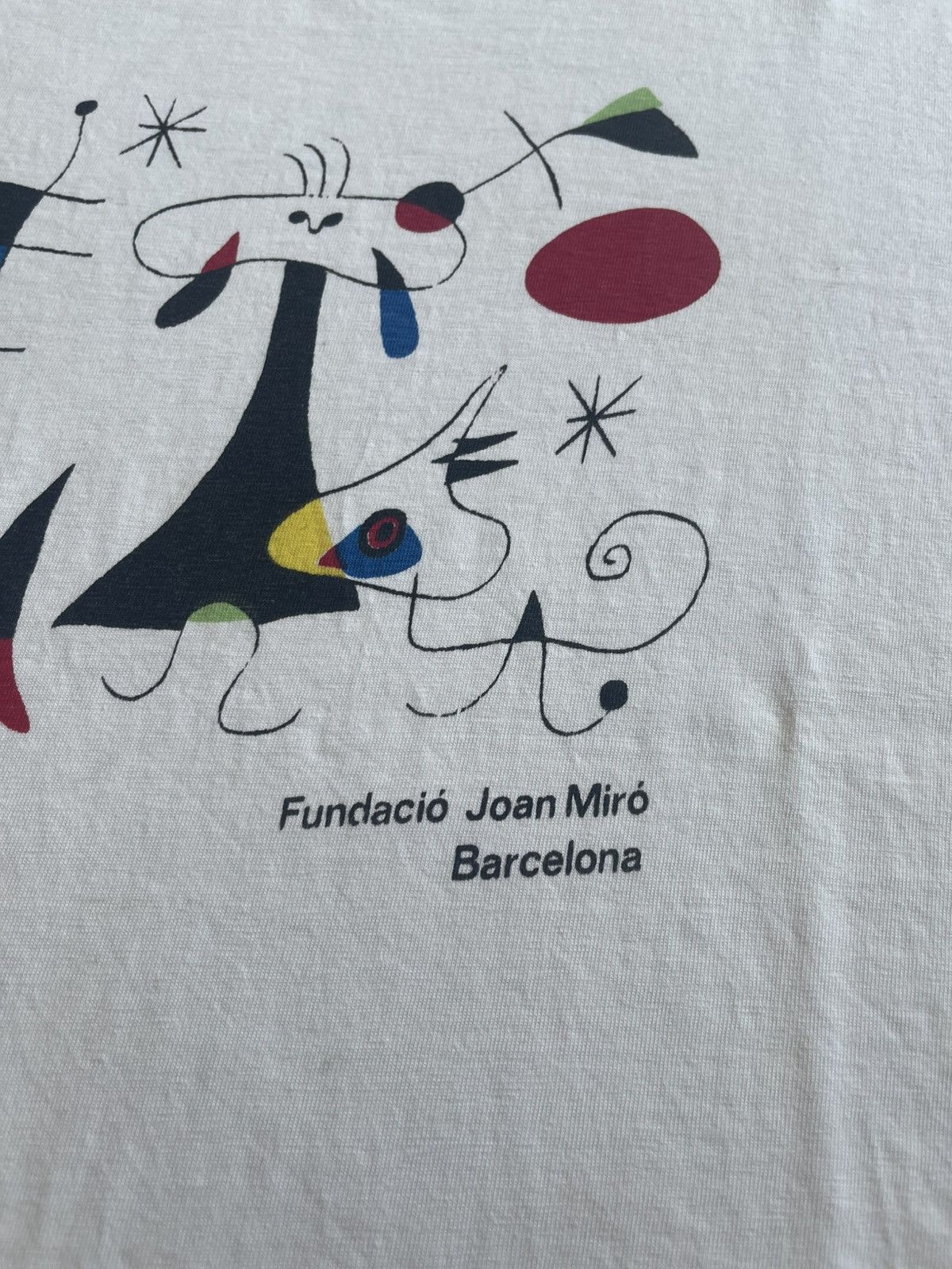 Arts & Science 90s Joan Miró Art Fundació Joan Miró Barcelona Museum Tee Size US XL / EU 56 / 4 - 4 Thumbnail