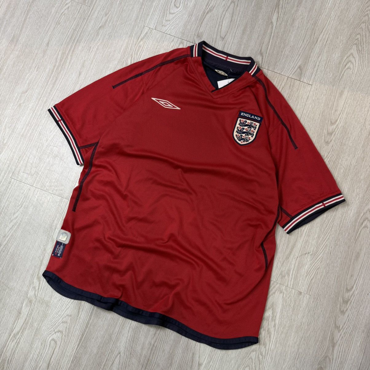 Umbro Vintage England '04 jerseys football double side reversible Size US L / EU 52-54 / 3 - 3 Thumbnail
