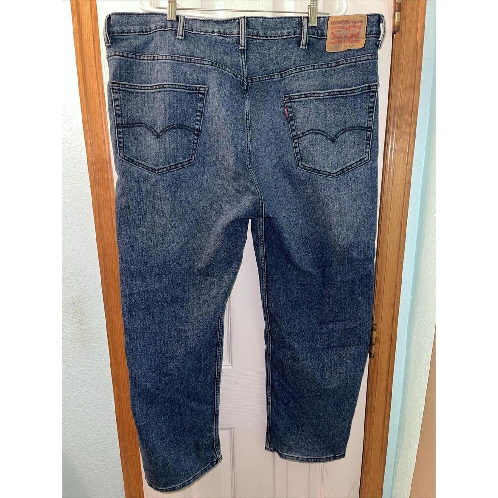 Designer Levi's 550 Relaxed Fit Jeans - Men's Size 36L 29 Size US 44 / EU 60 - 1 Thumbnail