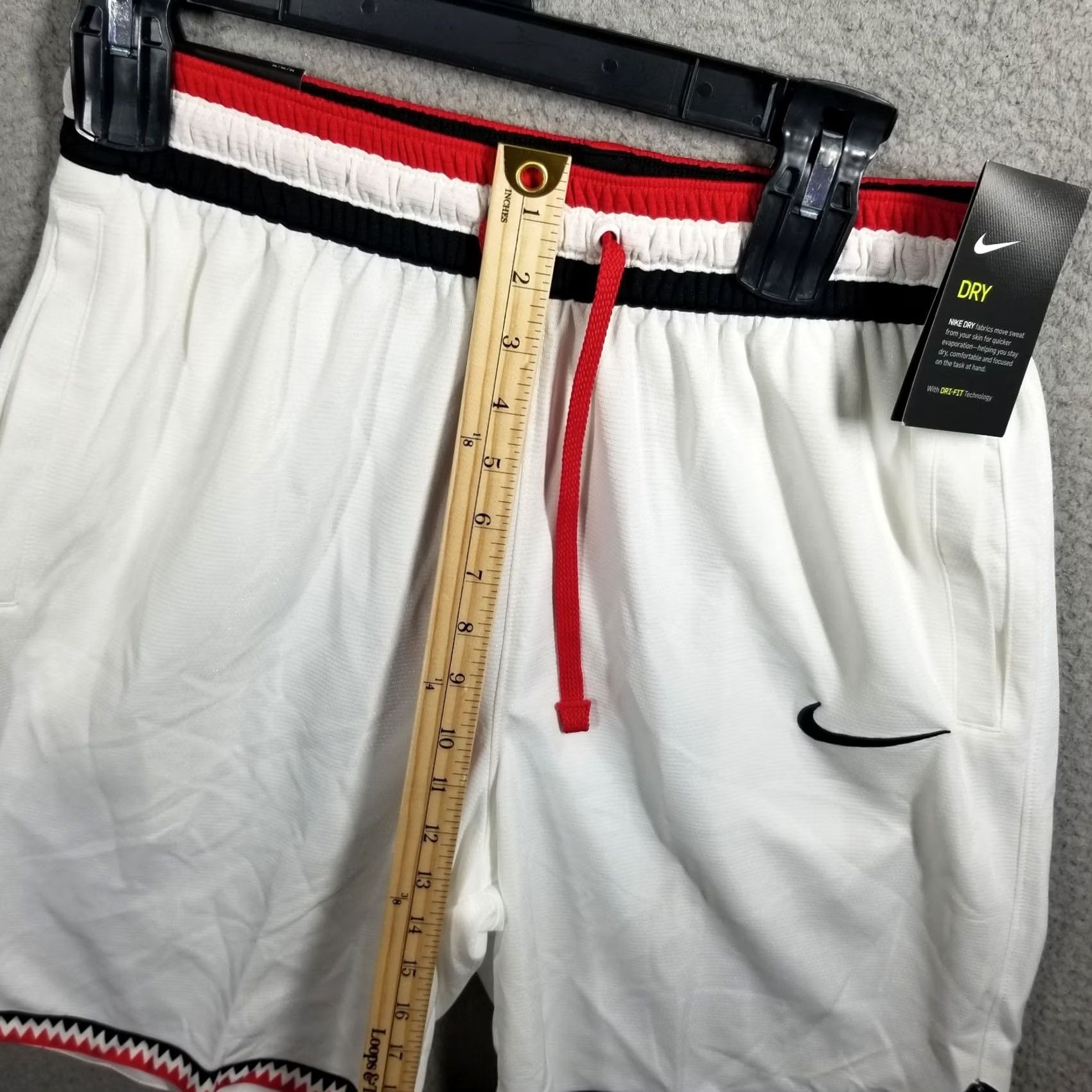 Nike Nike Shorts Mens M Dri-fit DNA Air Basketball Loose Fit White Red Retro 90s Mens Size US 31 - 5 Thumbnail