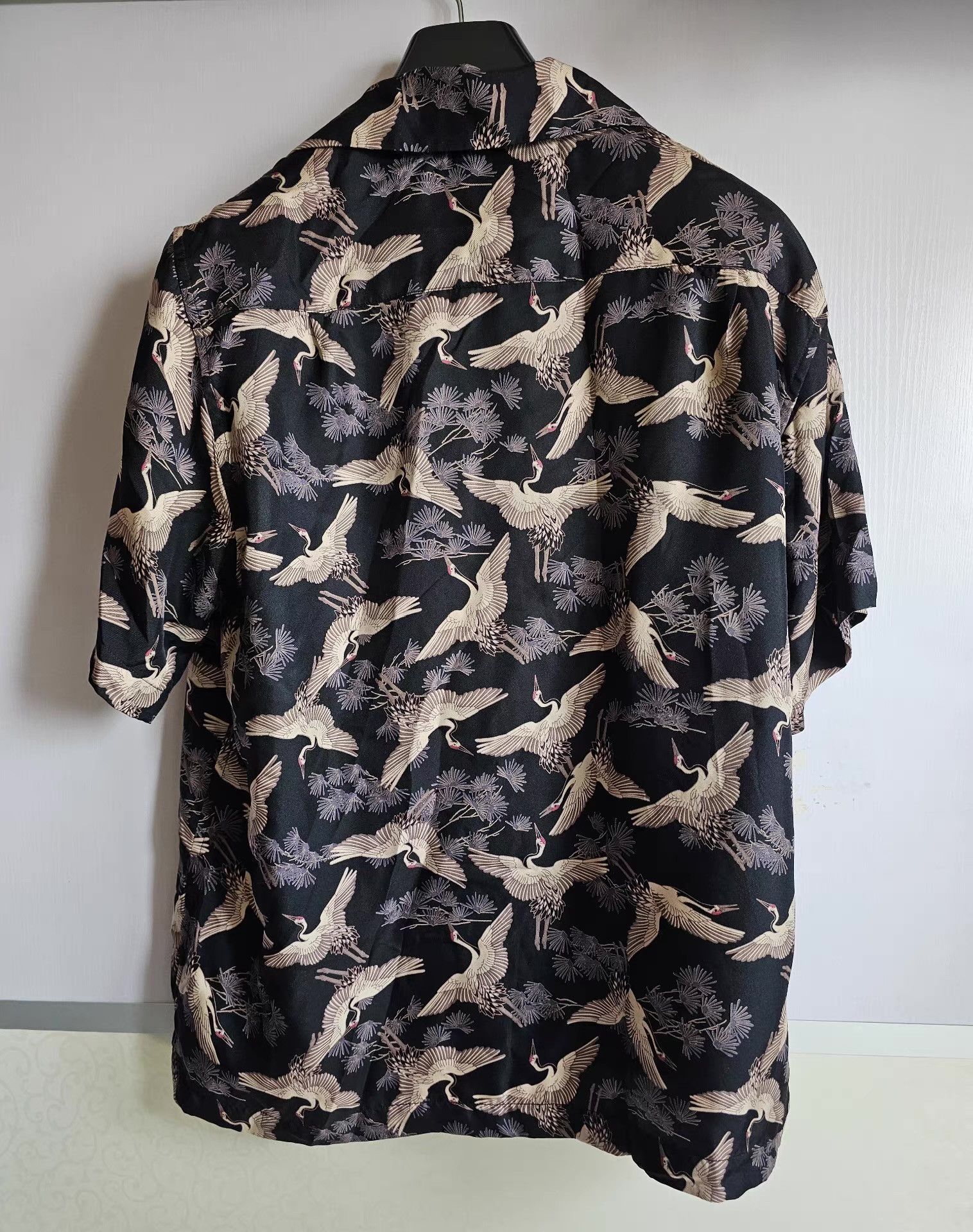 Amiri Amiri black short-sleeve shirt with white crane print, Size US M / EU 48-50 / 2 - 3 Thumbnail