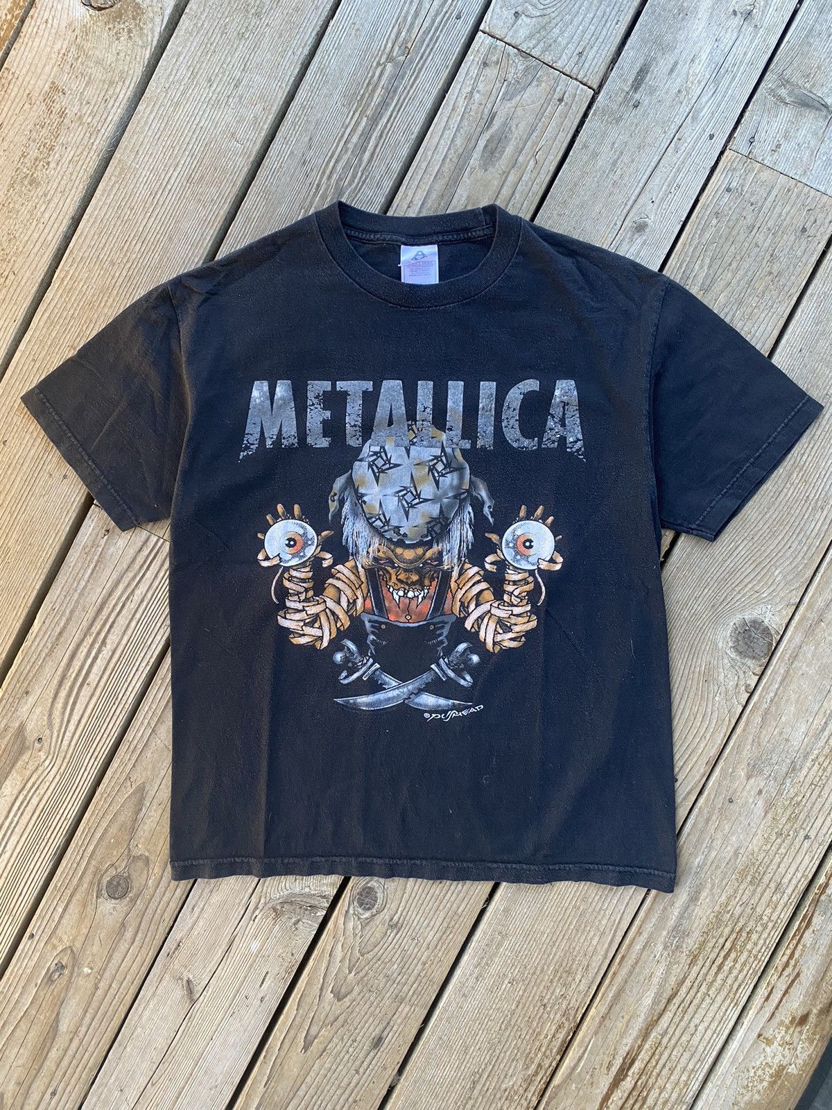 Band Tees × Metallica × Vintage Vintage Y2K Metallica Mummy Eyeballs Faded Black Band Tee Size US L / EU 52-54 / 3 - 1 Thumbnail