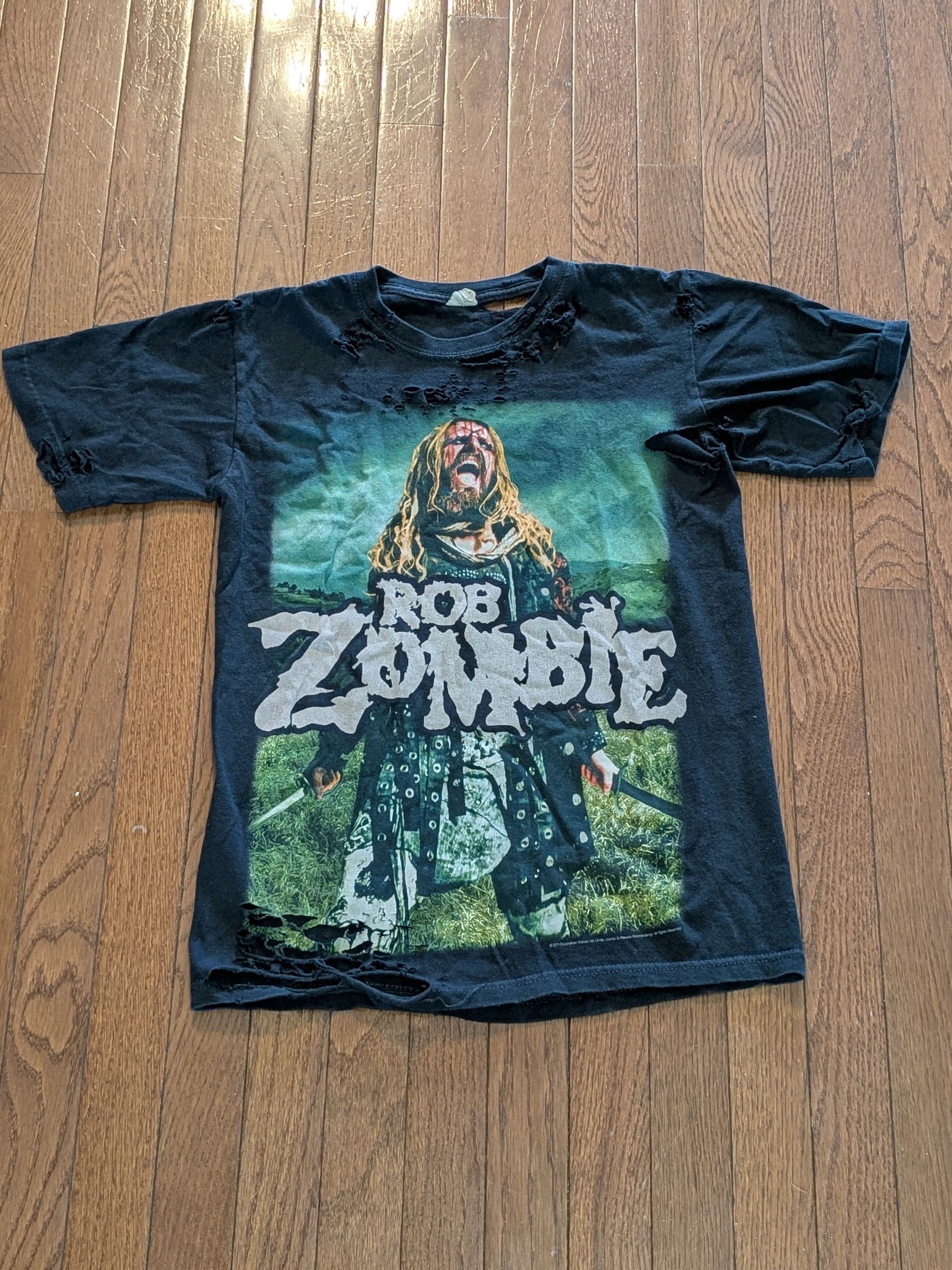 Other 2010s Blessthefall 'Hollow Bodies' Tour Tee (S) | Grailed, image size:1920x2560