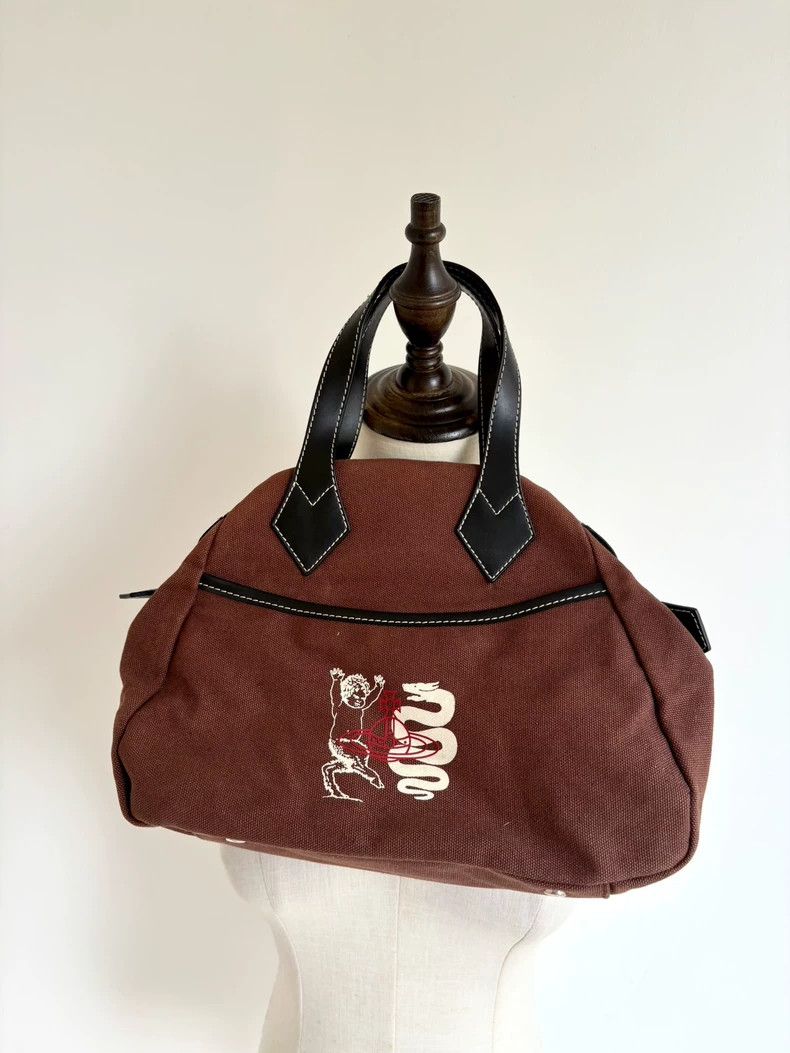 希少 VIVIENNE WESTWOOD pirate handbag Vivienne Westwood Vivienne Westwood Classic pirate handbag | Grailed