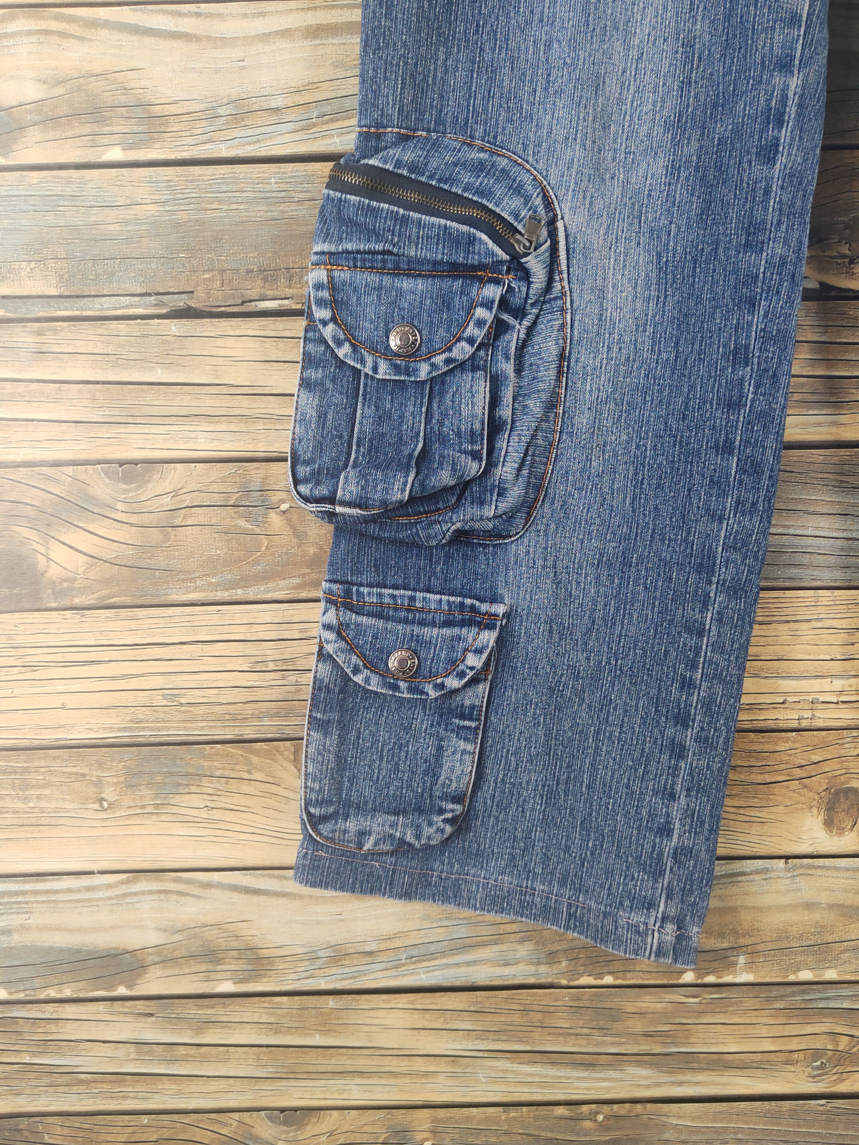 Japanese Brand DL Haphazard Blue Distressed Ripped Denim Jeans #2043 Size US 26 / EU 42 - 4 Thumbnail