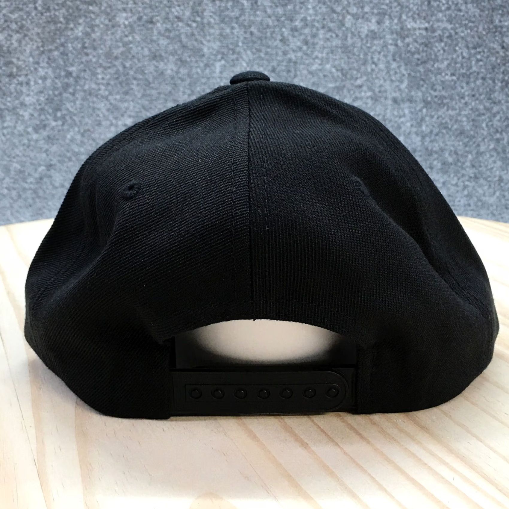 Vintage Yupoong Cancun 2017 Snapback Cap Hat Mens One Size Black Flat Brim Adjustable Classics Cap Size ONE SIZE - 6 Thumbnail