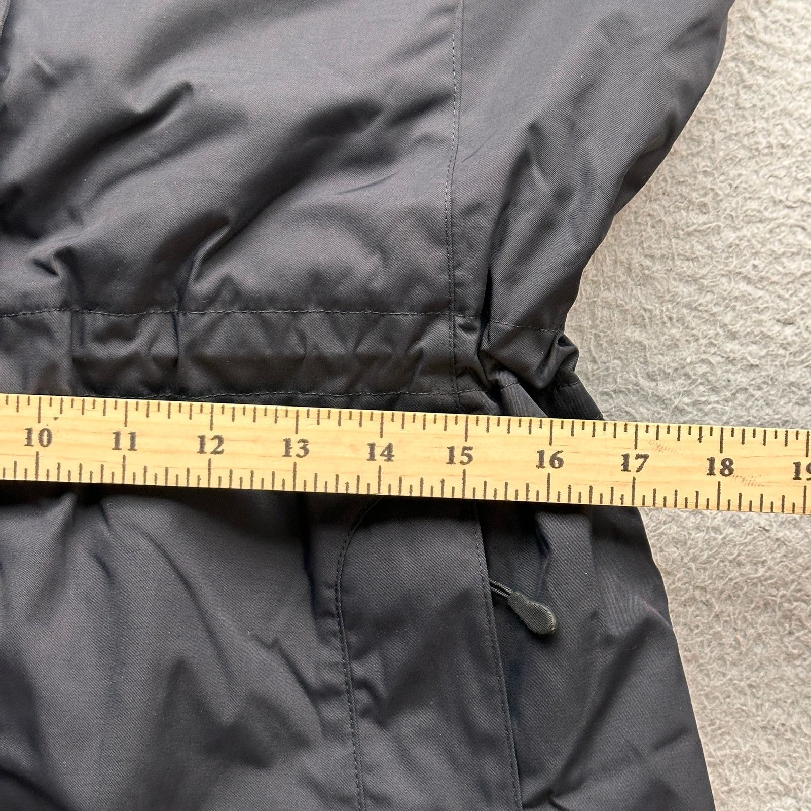 L.L. Bean LL Bean Winter Warmer Coat Medium Black Hooded Jacket Fleece Size M / US 6-8 / IT 42-44 - 7 Thumbnail