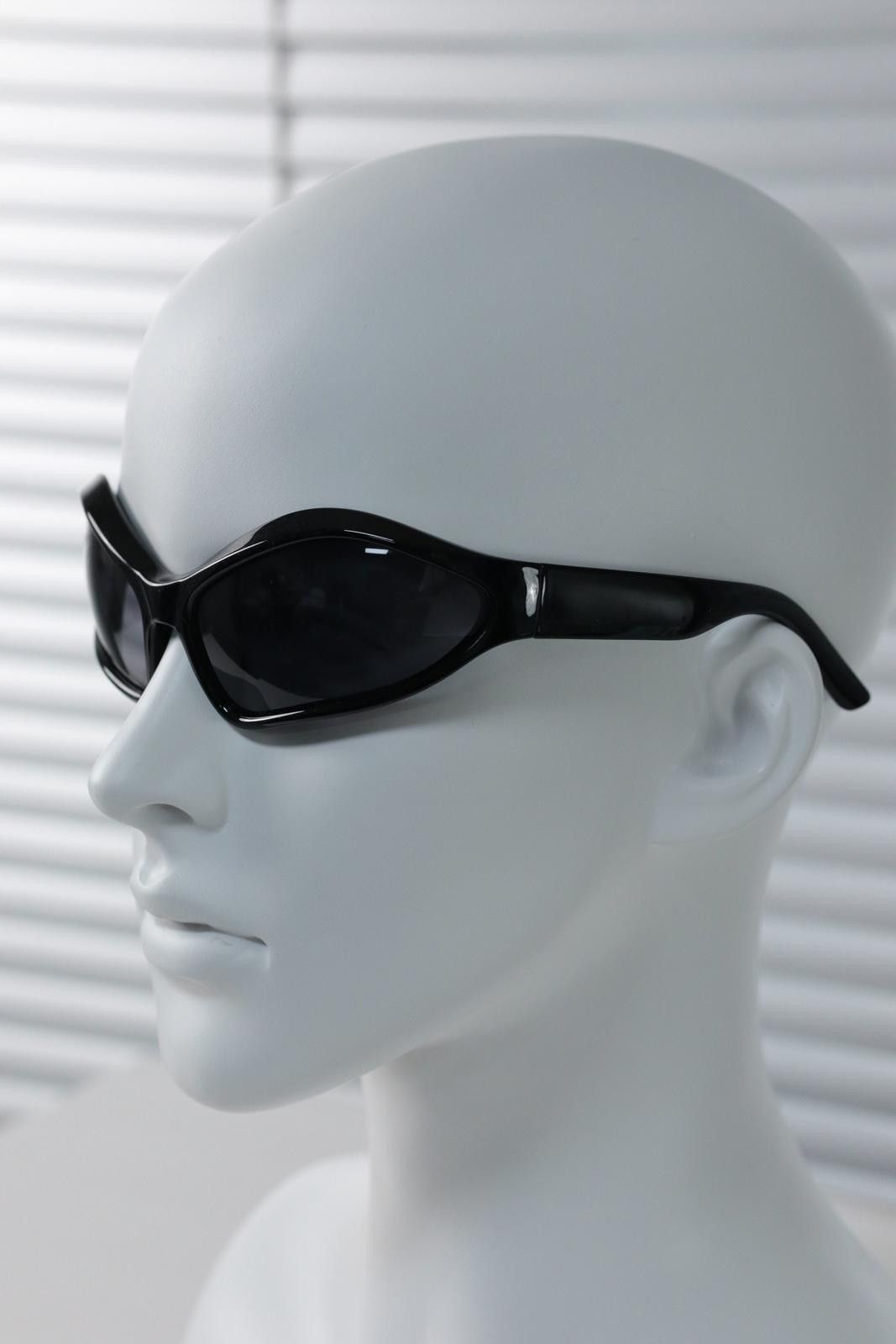 Other Vtg Y2k Avant Garde Future Sunglasses Black Unisex One Size Size ONE SIZE - 3 Thumbnail