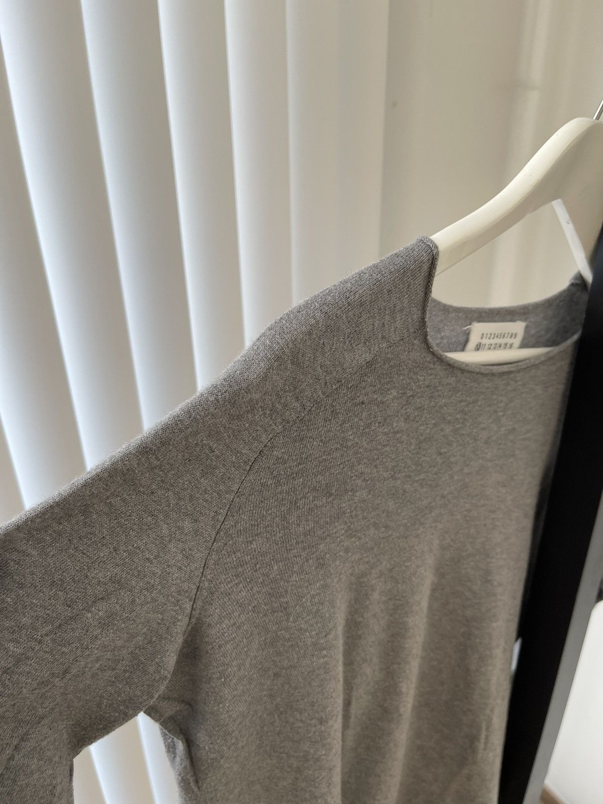 Maison Margiela Maison Margiela SS06 Saddle Shoulders Grey Sweatshirt Size US S / EU 44-46 / 1 - 9 Thumbnail
