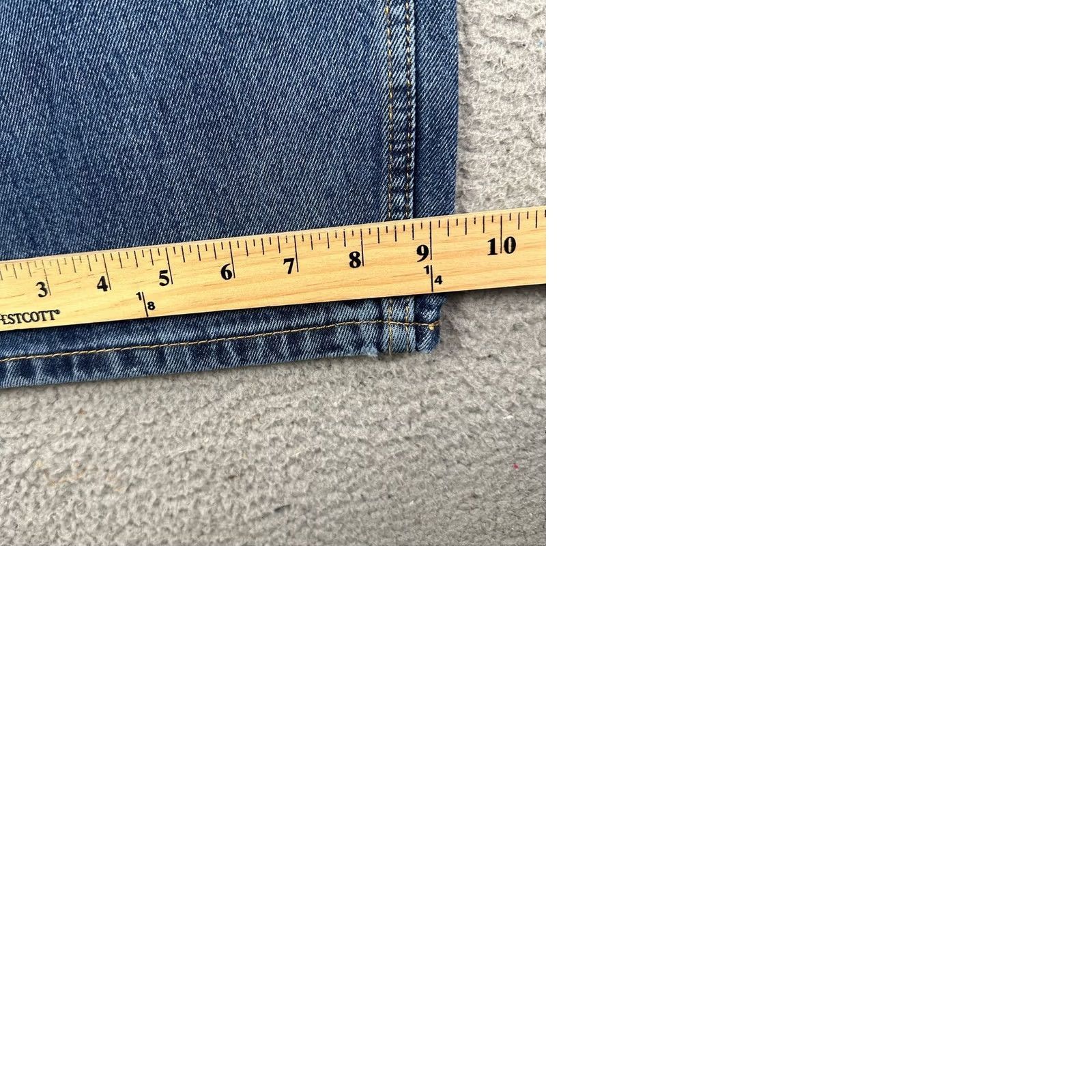Levi's Levis 505 Jeans Mens 40X30 Blue Denim Regular Straight Leg 5 Pocket Cotton Button NWT Size US 40 / EU 56 - 9 Thumbnail