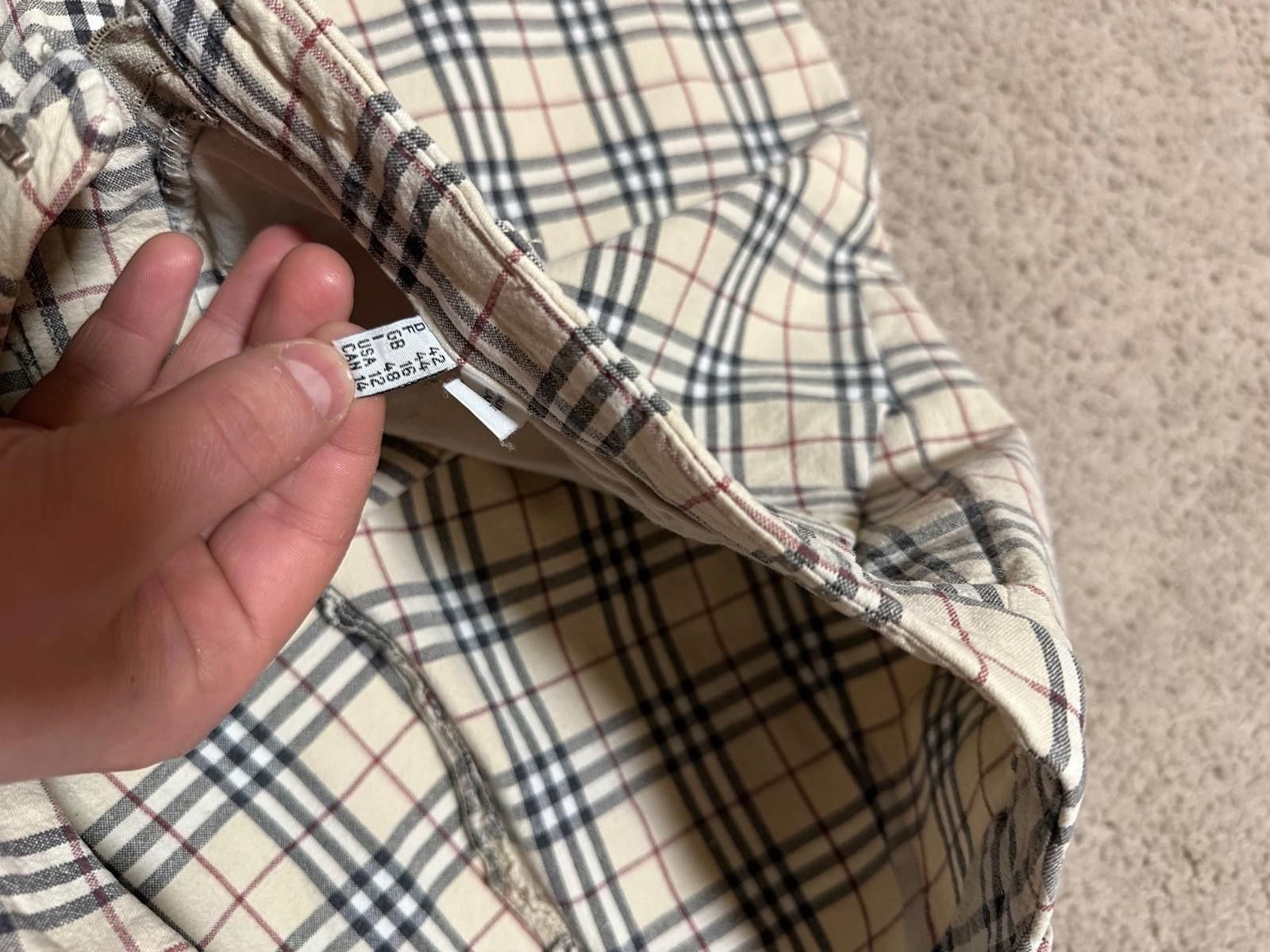 Burberry Burberry London Vintage Nova Check Flared Pants Sz IT 48 Size 34" / US 12 / IT 48 - 6 Thumbnail