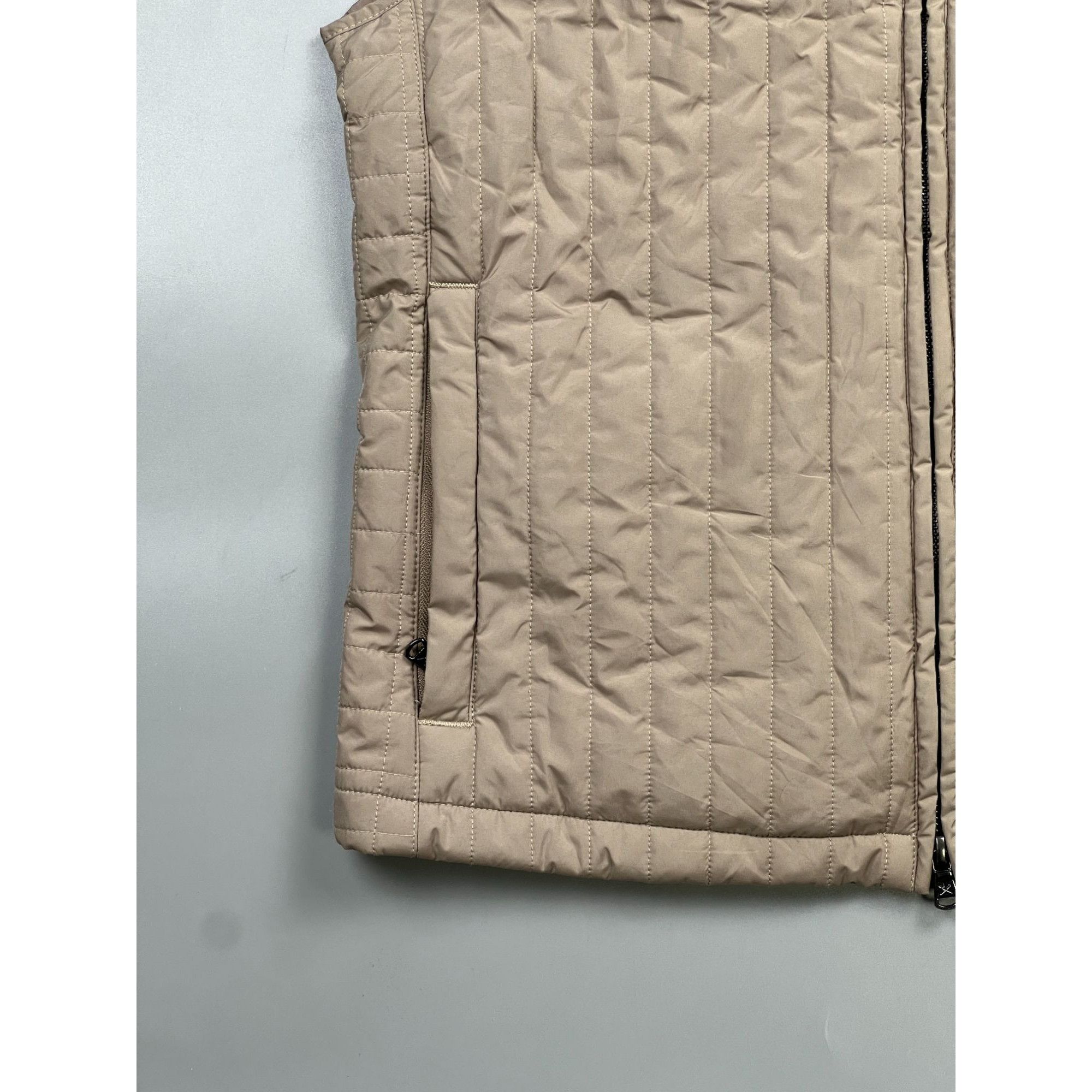 Hackett Hackett Technical Fabrics Shower Resistant Jacket (Y0770) Size US S / EU 44-46 / 1 - 2 Thumbnail