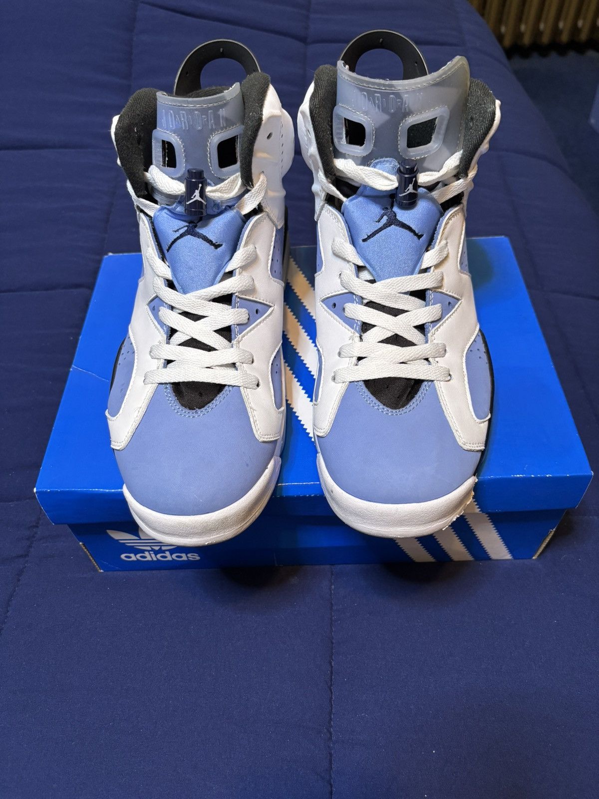 Jordan Brand Jordan 6 Retro UNC Home 2022 Size 10.5 Size US 10.5 / EU 43-44 - 2 Thumbnail