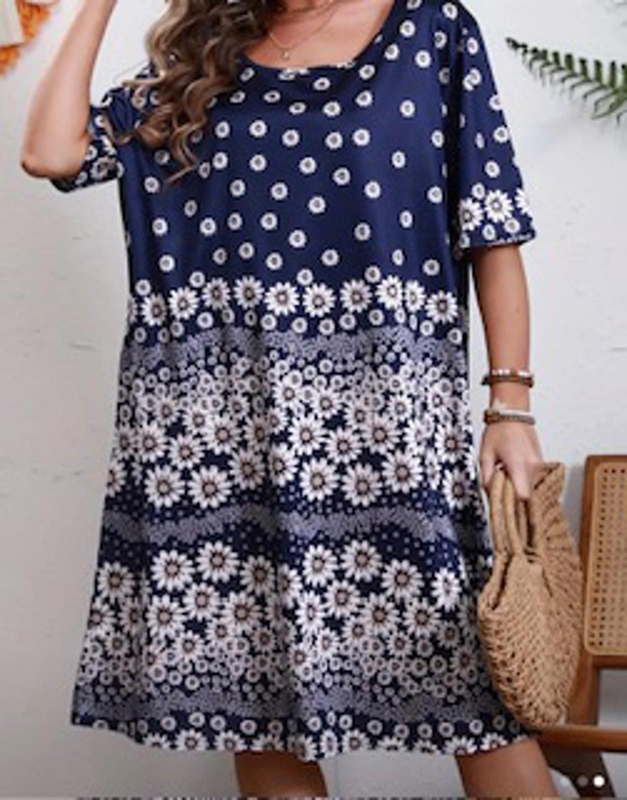 Designer Women's Floral Print Maxi Dress with Pockets Size 4XL / US 24-26 - 3 Thumbnail