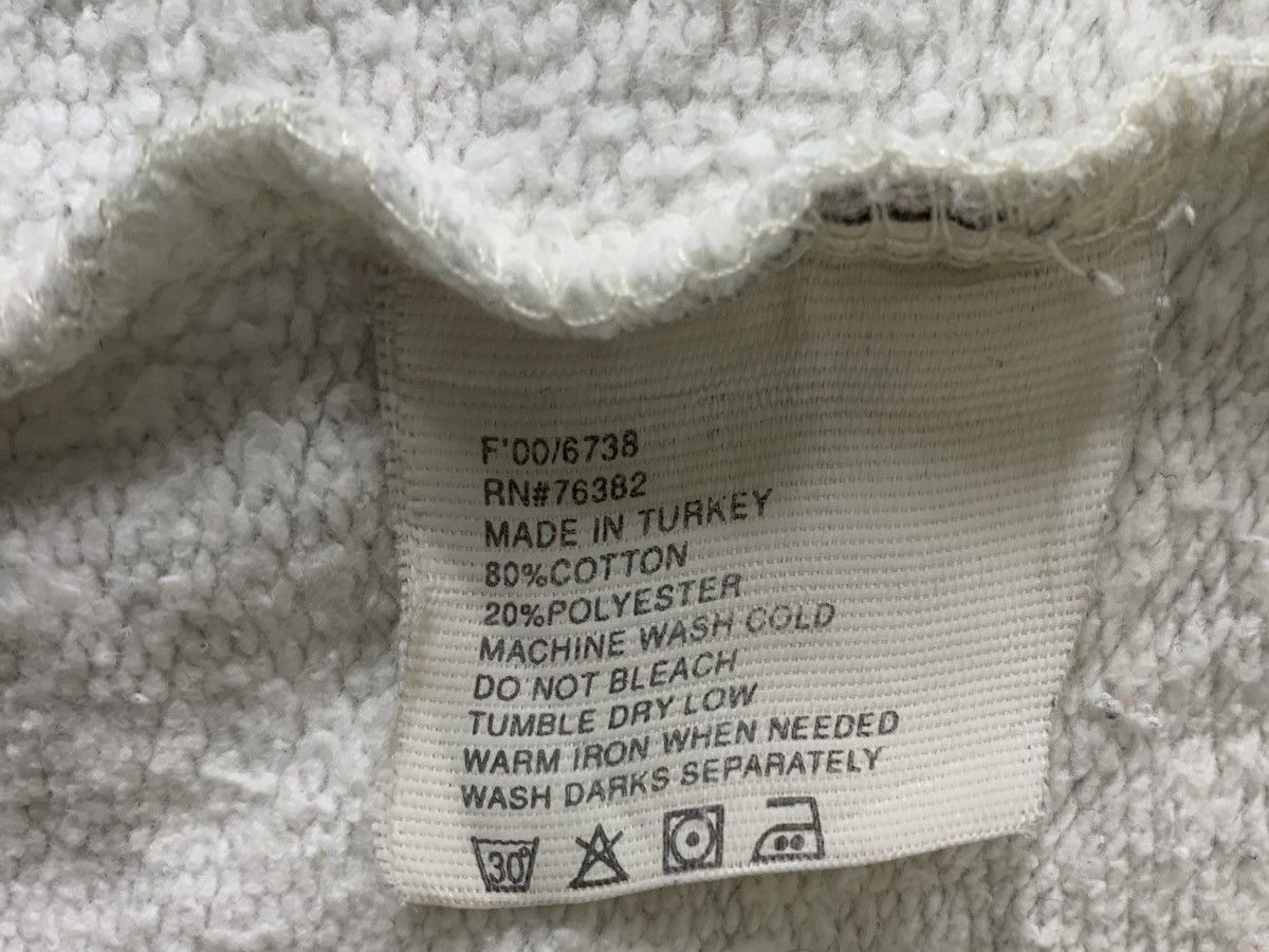 Timberland × Vintage Vintage Timberland Spell Out Streetwear Outdoor Crewneck Size US L / EU 52-54 / 3 - 10 Thumbnail