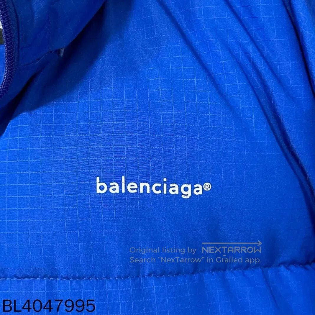 Balenciaga balenciaga blue logo padded jacket. Size US L / EU 52-54 / 3 - 2 Thumbnail