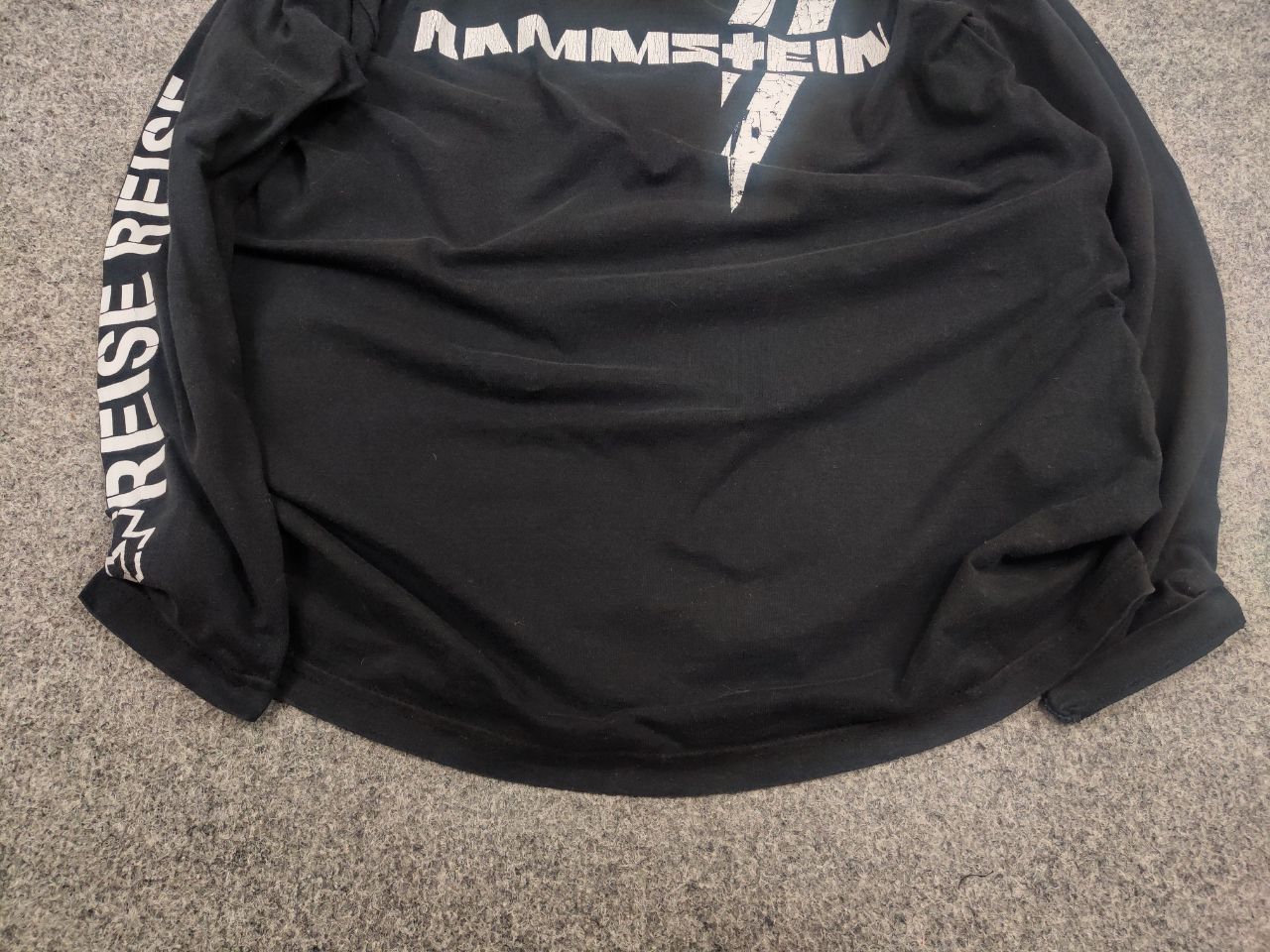Band Tees Rammstein Reise Vintage Logo Rock Band Long Sleeve Tshirt Size US M / EU 48-50 / 2 - 7 Thumbnail