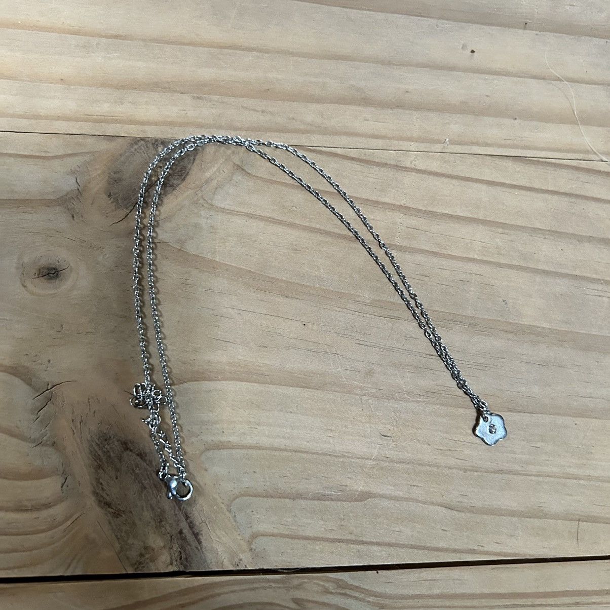 Handmade Handcrafted clear glass stone accent flower pendant necklace Size ONE SIZE - 5 Thumbnail