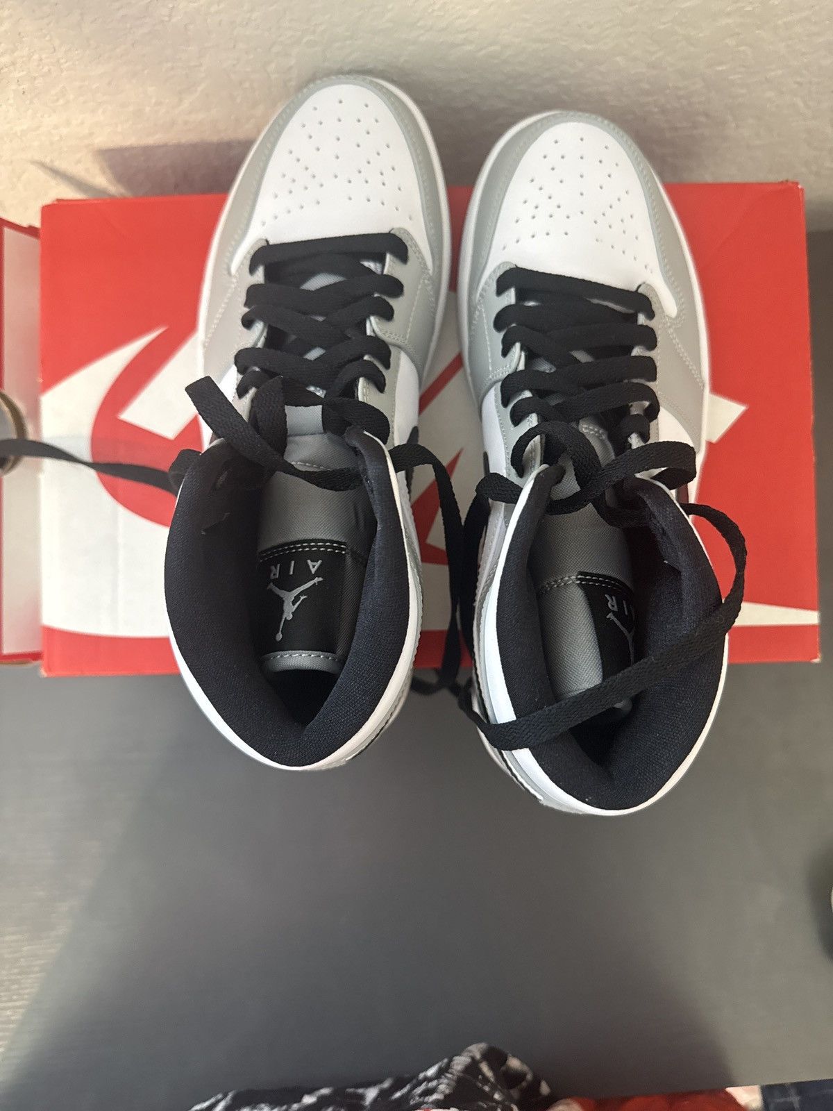 Nike Air jordan 1 smoke grey mid rise Size US 7.5 / EU 40-41 - 7 Thumbnail