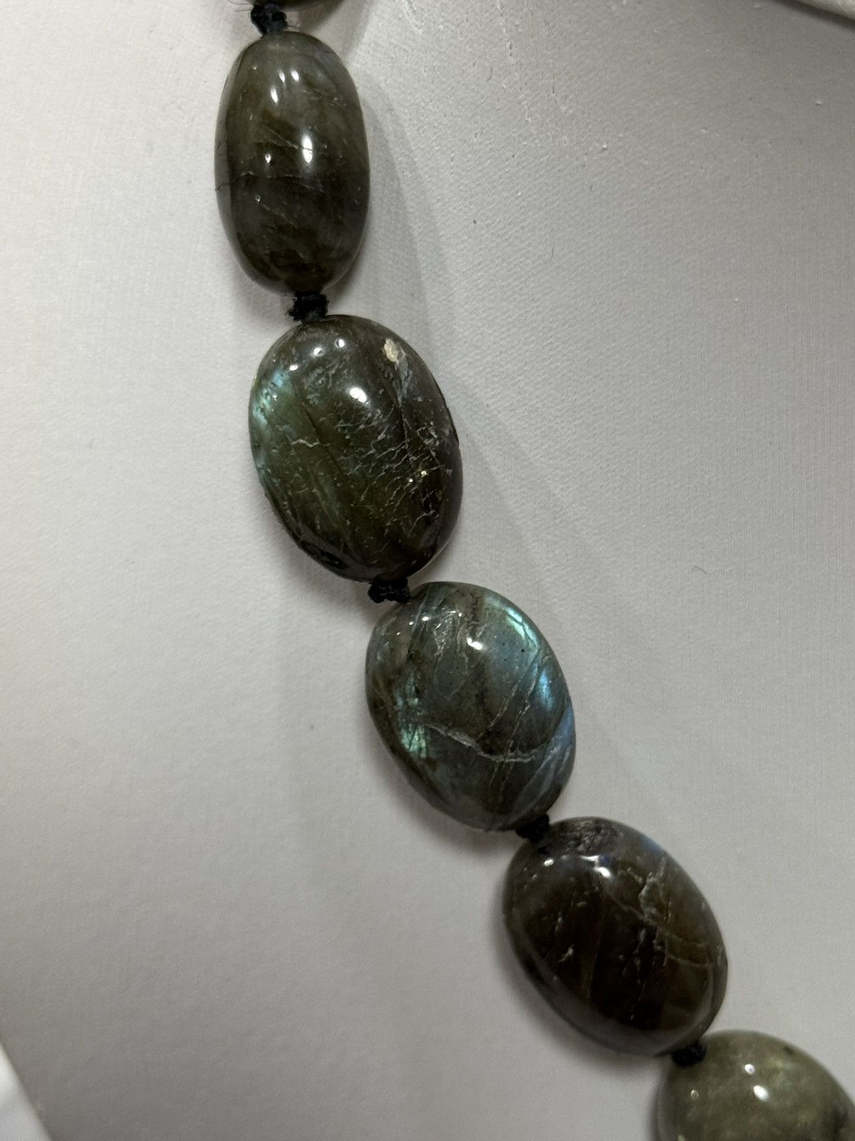 Jewelry Natural Labradorite Oval Graduated Iridescent Bead Strand Size ONE SIZE - 9 Thumbnail