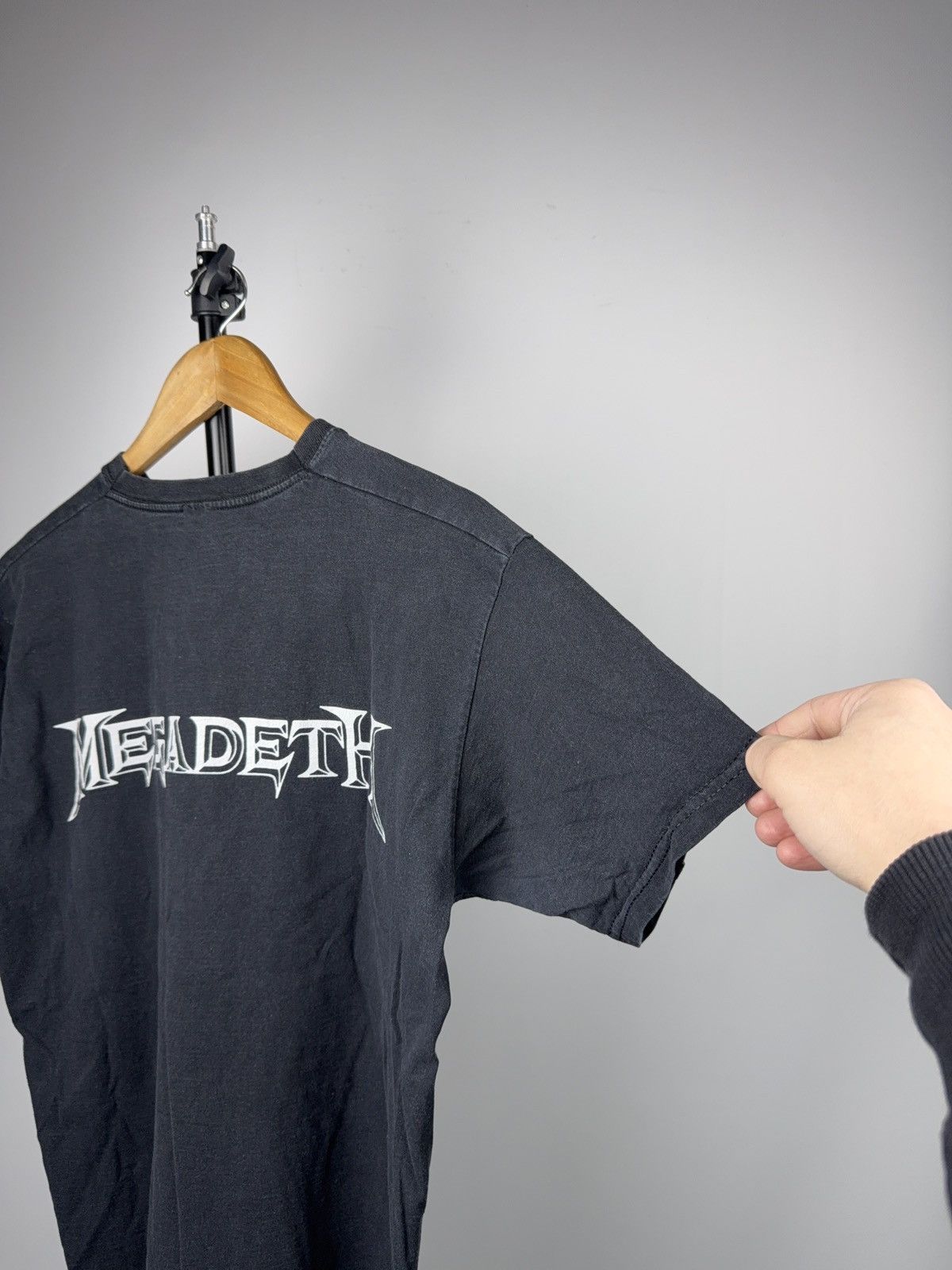 Band Tees 00s Megadeth Skull Graphic Vintage Metal Band T-Shirt Size US M / EU 48-50 / 2 - 12 Thumbnail