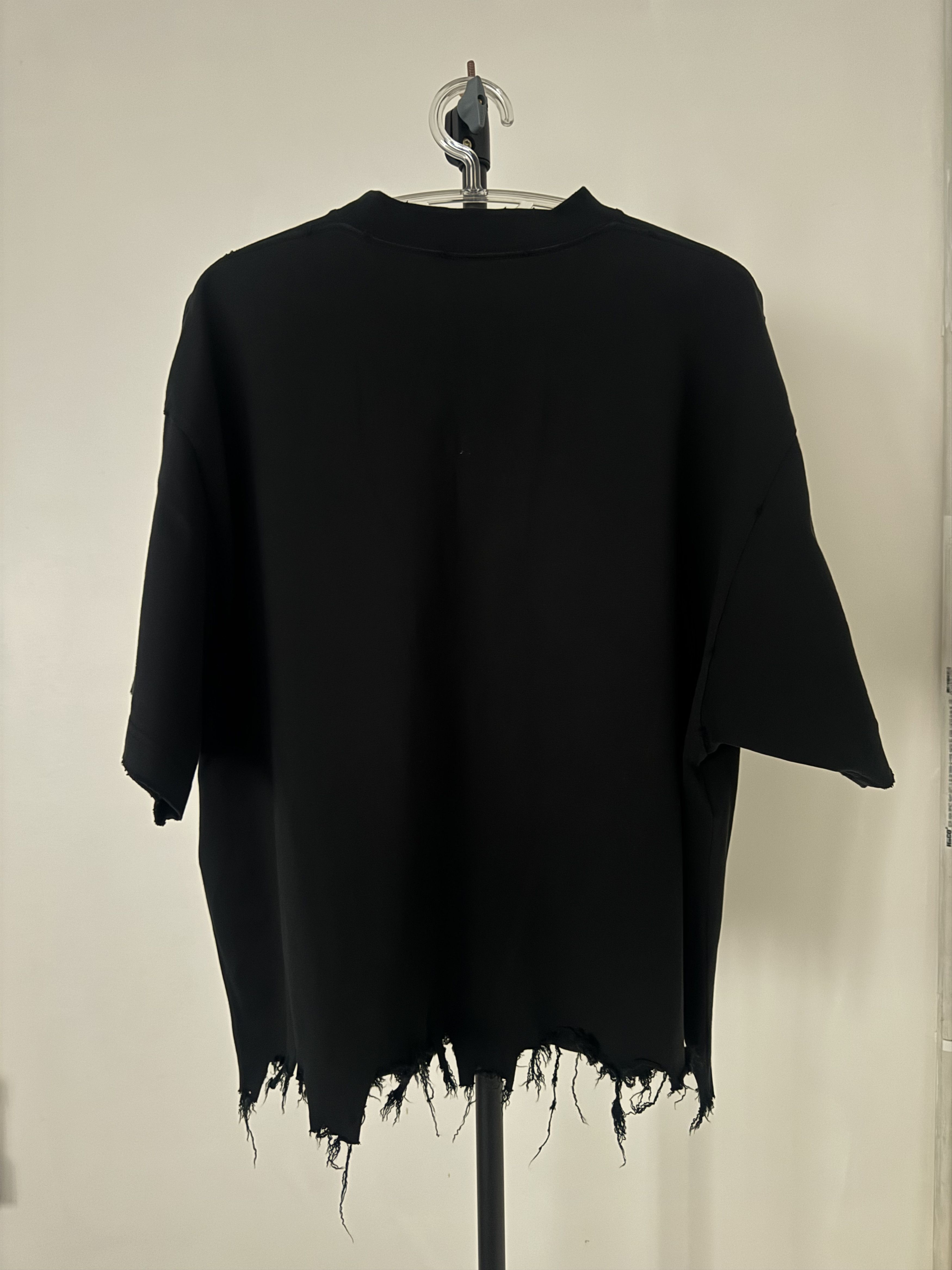 Balenciaga Unity Sports Icon Cropped Distressed Tee Size US M / EU 48-50 / 2 - 3 Thumbnail