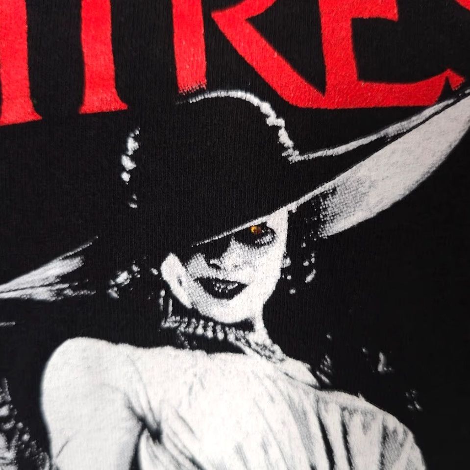 Vintage Resident Evil Lady Dimitrescu T Shirt Mens Small Black Horror Video Game Size US S / EU 44-46 / 1 - 4 Thumbnail