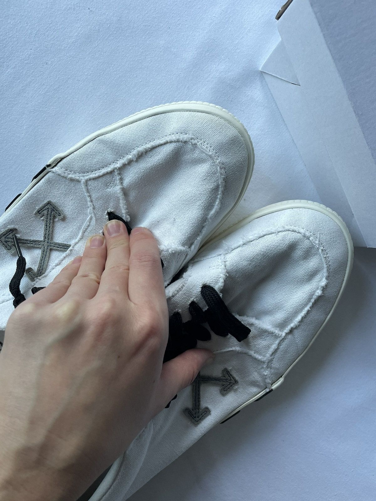 Off-White Off White Vulcanized Low sneakers Size US 10.5 / EU 43-44 - 24 Thumbnail