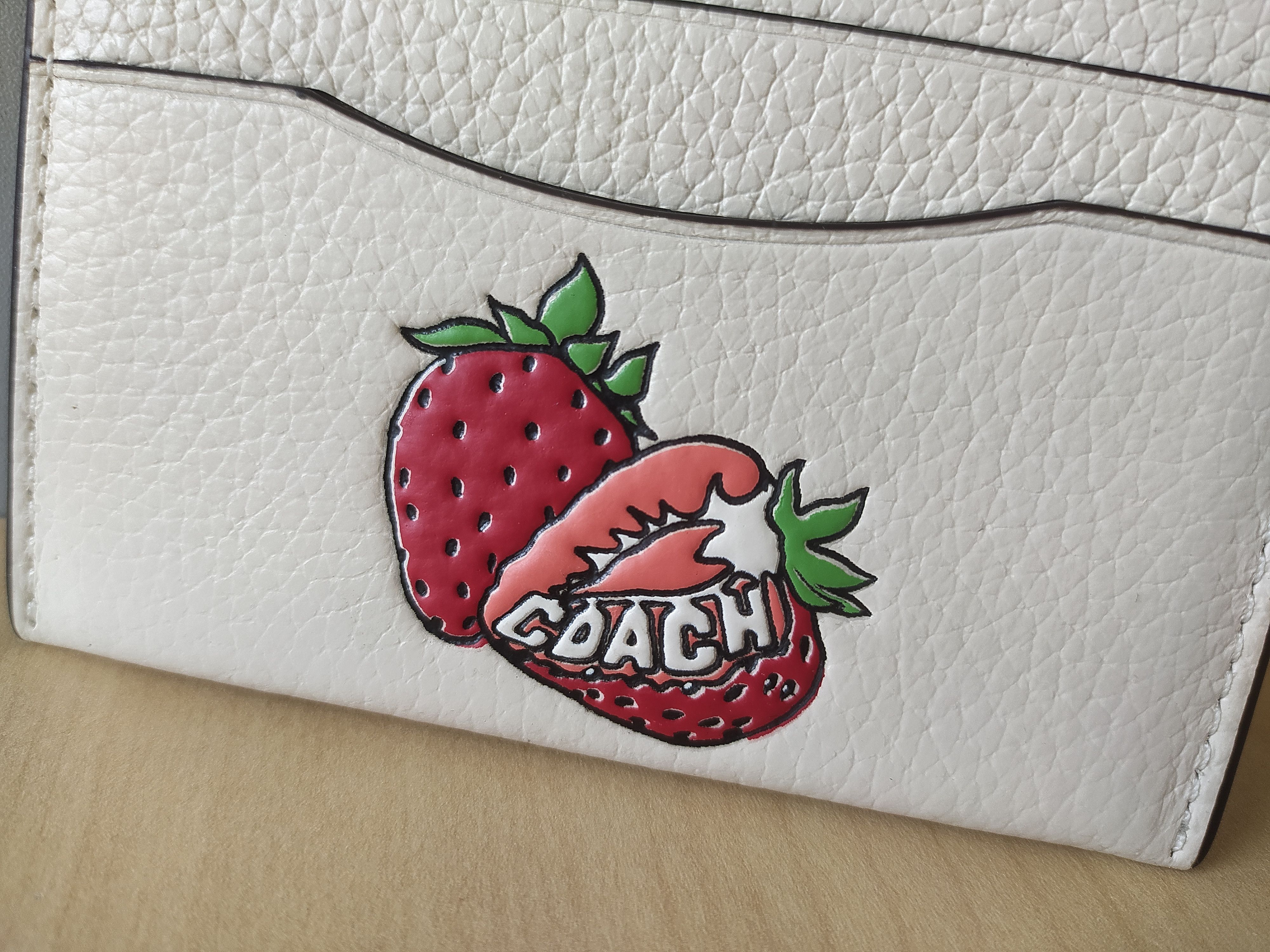 Coach Coach Pebbled Leather Card/ID Holder Free Shipping T/1915 Size ONE SIZE - 7 Thumbnail