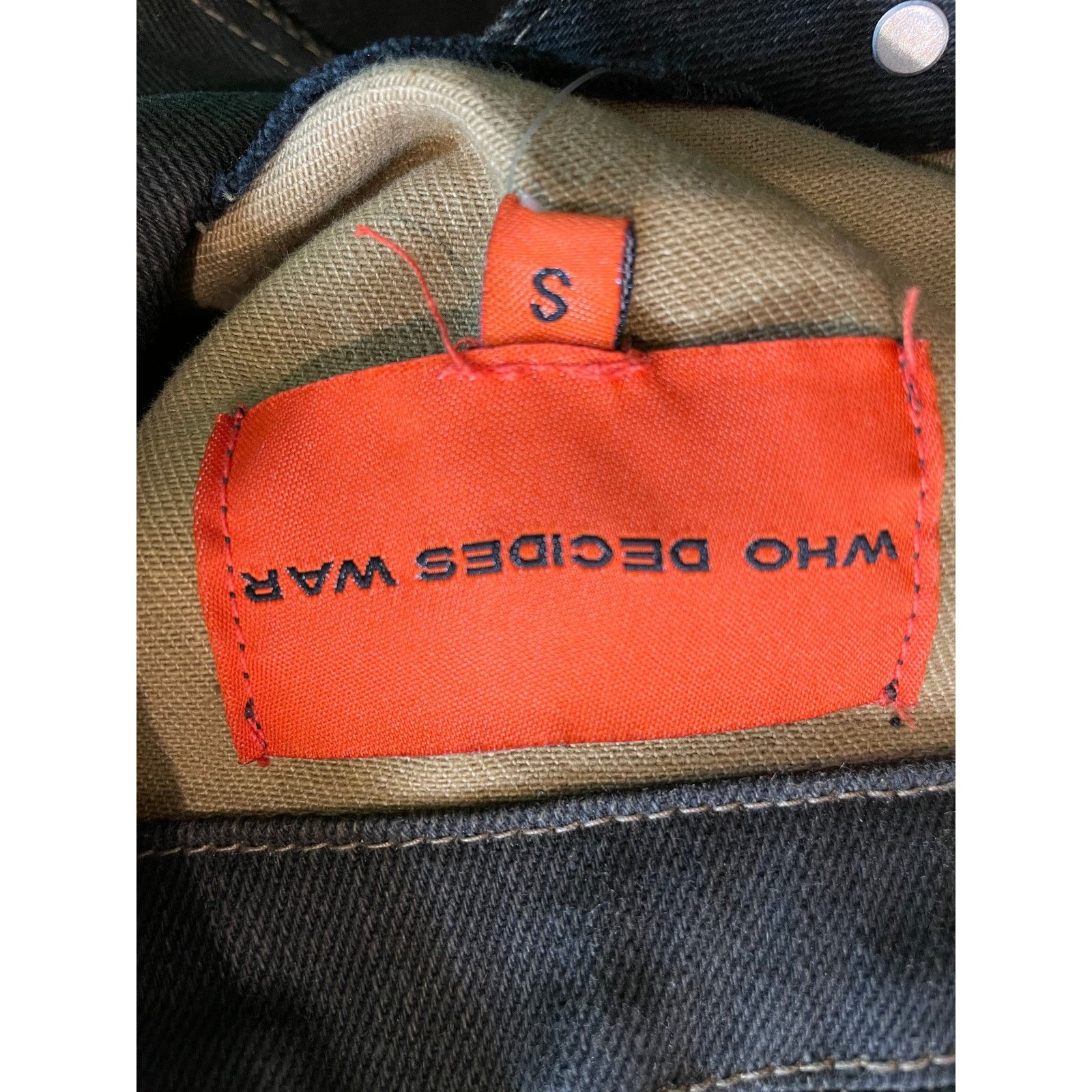 Who Decides War Who Decides War x Barriers Monument Denim Jacket 'Coal' Size US S / EU 44-46 / 1 - 6 Thumbnail