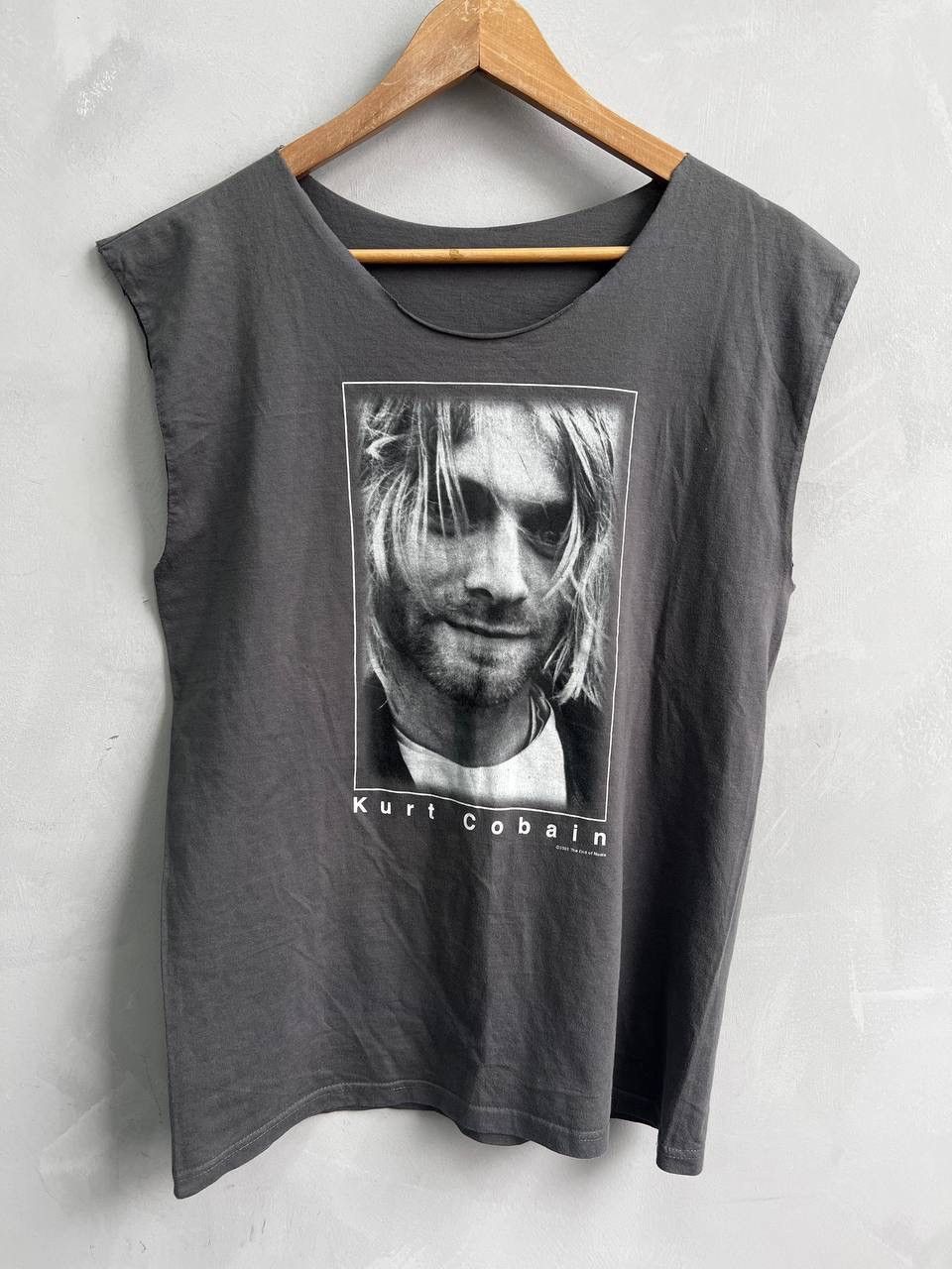 Other VINTAGE 2002 Kurt Cobain memorial tee tank top Size US M / EU 48-50 / 2 - 1 Thumbnail