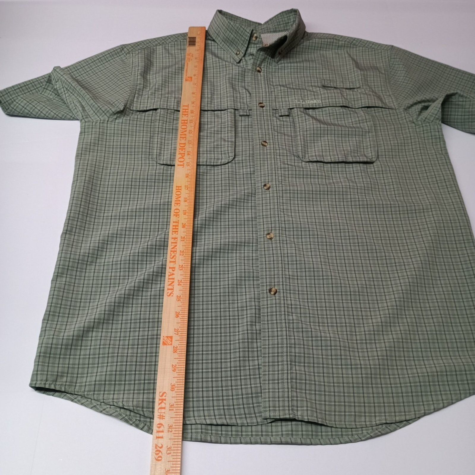 L.L. Bean Men’s L.L. Bean Vented Fishing Shirt Green Plaid Size L Reg Size US L / EU 52-54 / 3 - 5 Thumbnail