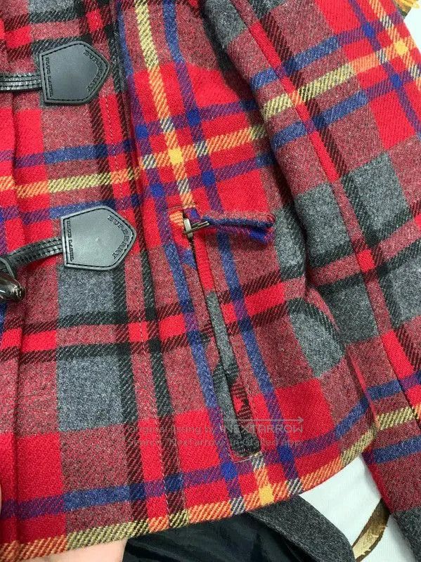 Burberry Burberry Colorblock Wool Jacket for Women. Size M / US 6-8 / IT 42-44 - 6 Thumbnail