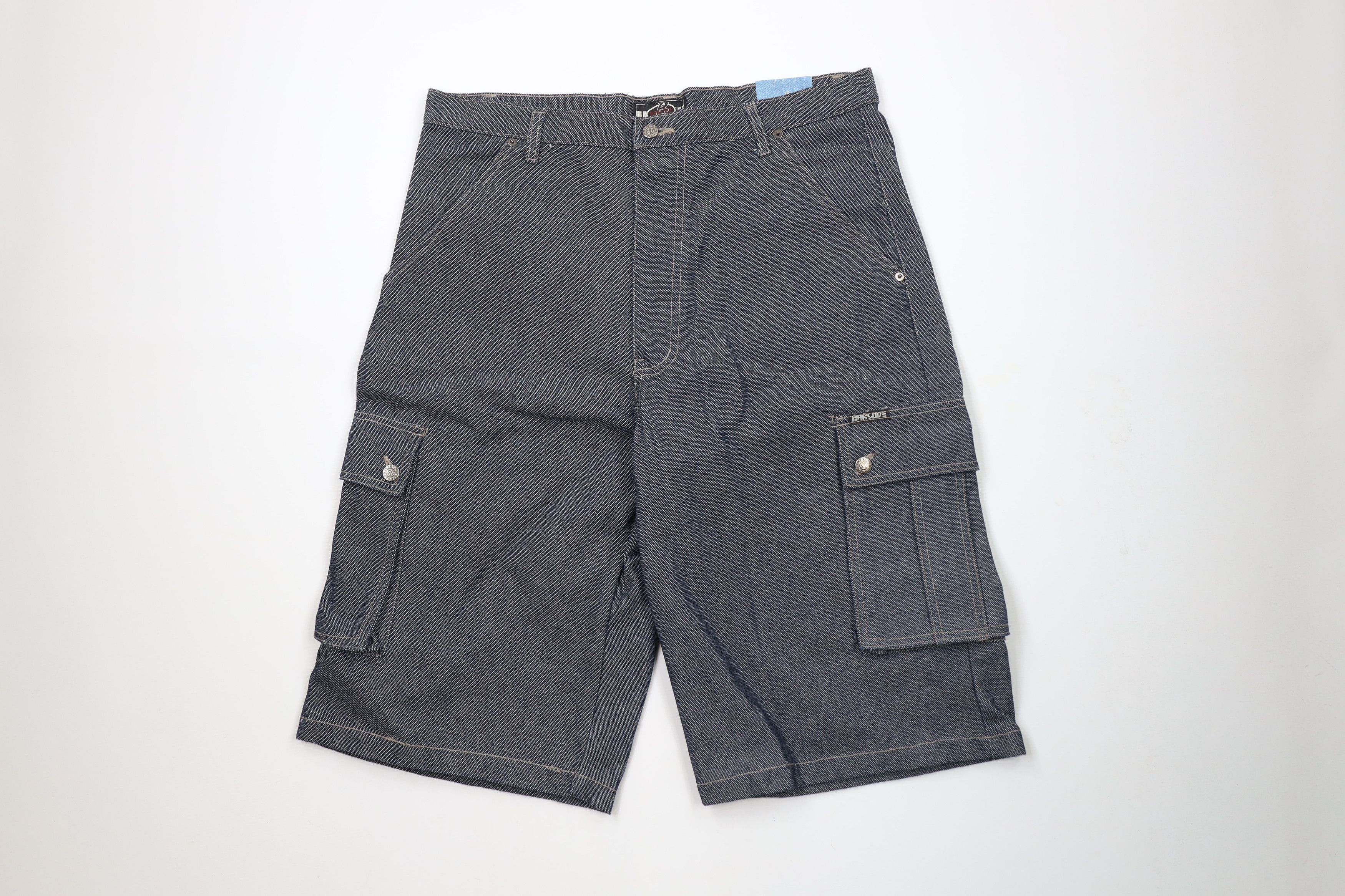 Vintage Deadstock Vintage 90s Y2K Streetwear Denim Cargo Shorts Blue Size US 38 / EU 54 - 1 Thumbnail