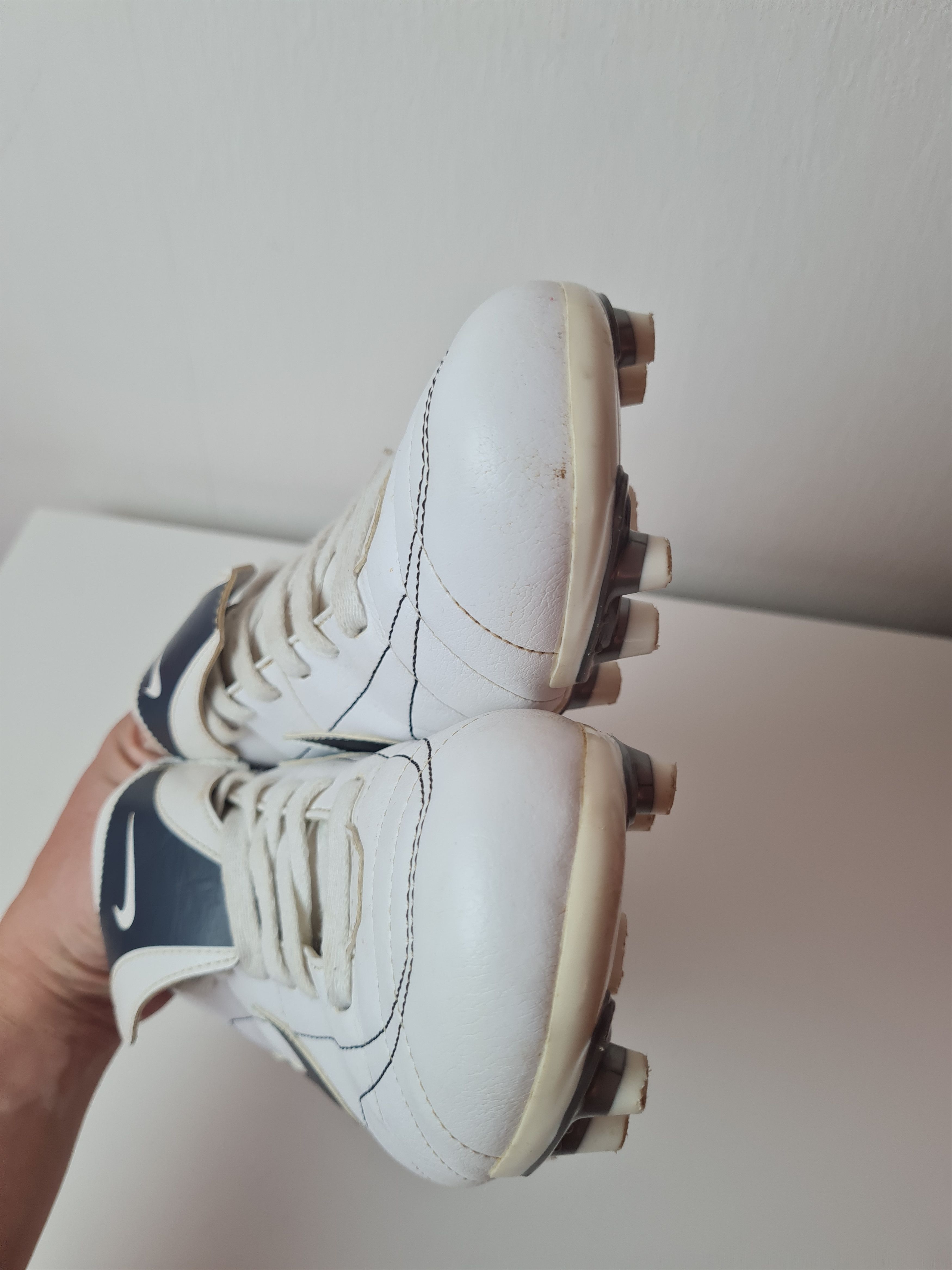 Nike Vintage Nike Tiempo Natural VT soccer cleats shoes size 44 Size US 11 / EU 44 - 6 Thumbnail