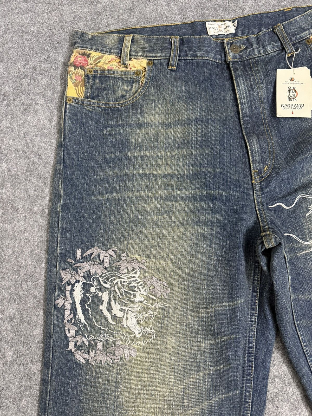 Karakuri Tamashii A13 KARAKURI TAMASHII TIGER AND DRAGON EMBROIDERED Size US 38 / EU 54 - 3 Thumbnail