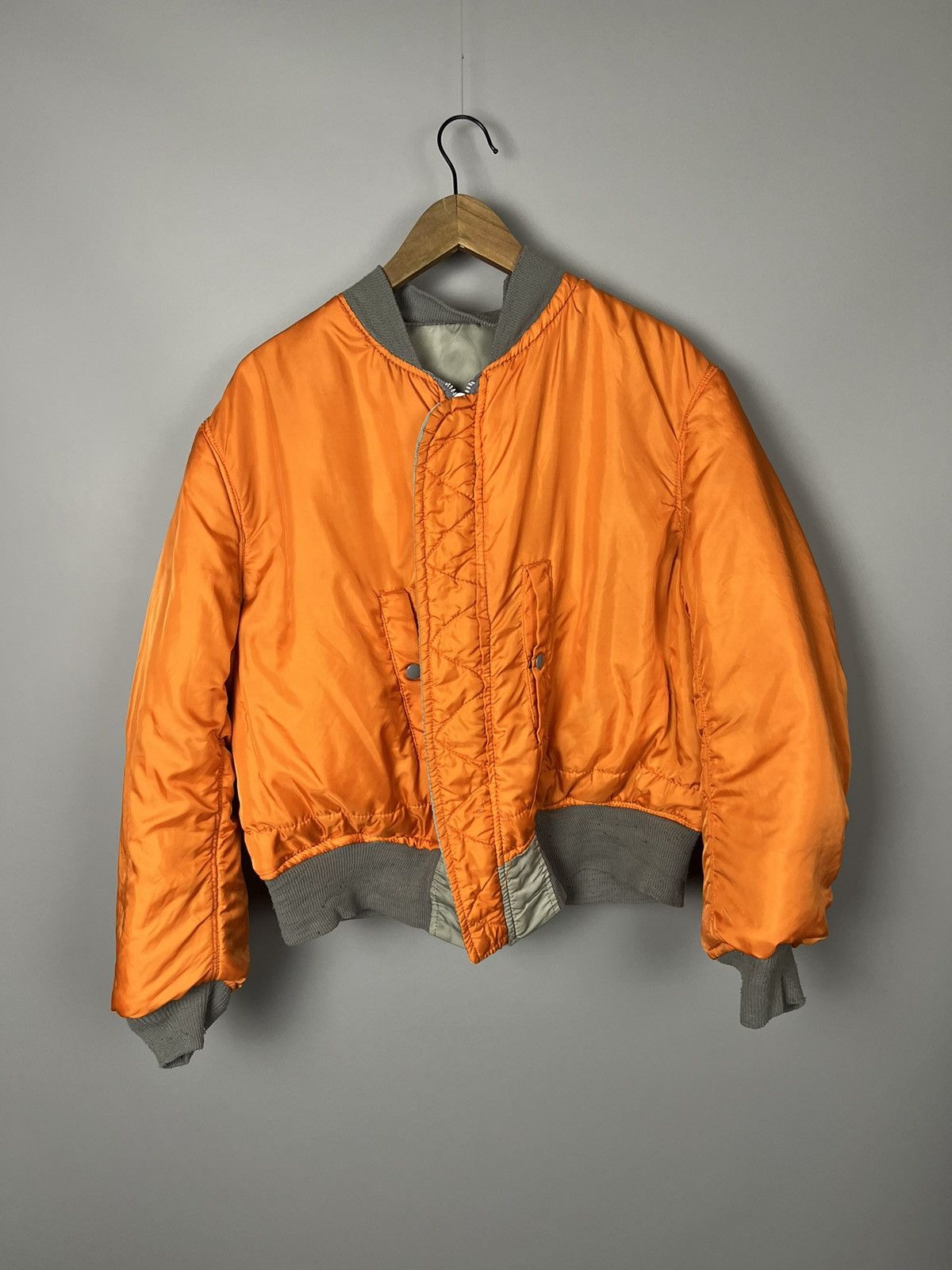 Alpha Industries XL-L Alpha Industries vintage flight reversible bomber jacke Size US XL / EU 56 / 4 - 13 Thumbnail