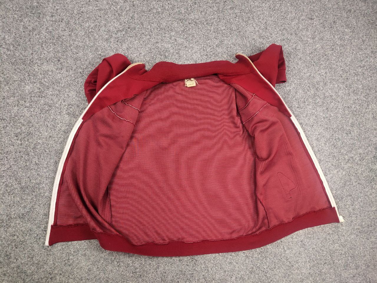 Champion Rare Vintage 50's Champion Logo 4 Red Zip Light Track Jacket Size US M / EU 48-50 / 2 - 17 Thumbnail