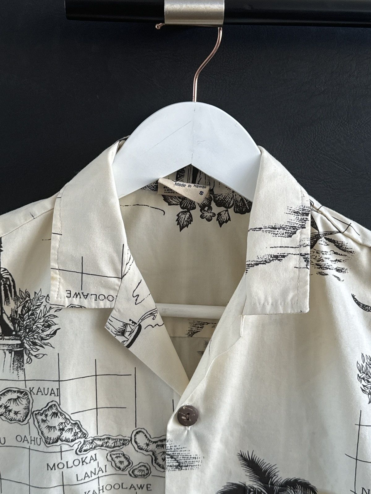 Vintage Vintage Hawaiian sleeveless button down Size US S / EU 44-46 / 1 - 2 Thumbnail