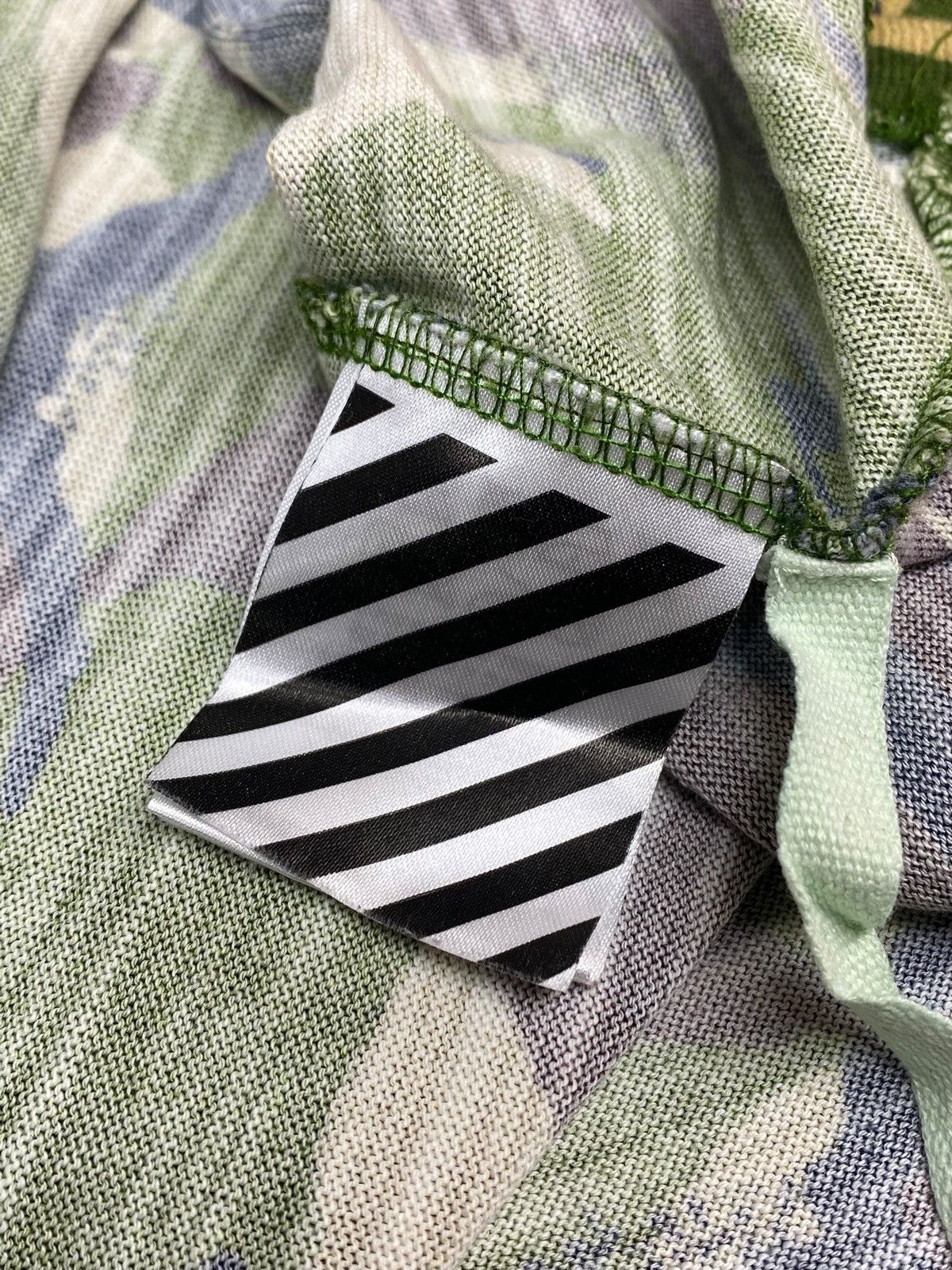 Off-White Off White Peace By Design Camouflage T-shirt Size US S / EU 44-46 / 1 - 17 Thumbnail