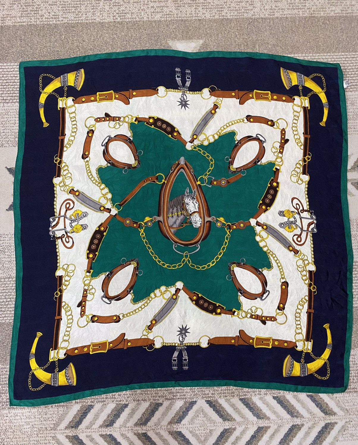 Japanese Brand Japanese Brand Overprint Scarf/Handkerchief/Pocket Square Size ONE SIZE - 3 Thumbnail