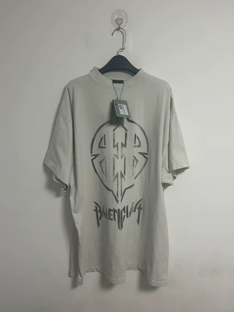 Balenciaga Balenciaga Make old double B graffiti printed short sleeve Size US M / EU 48-50 / 2 - 1 Thumbnail