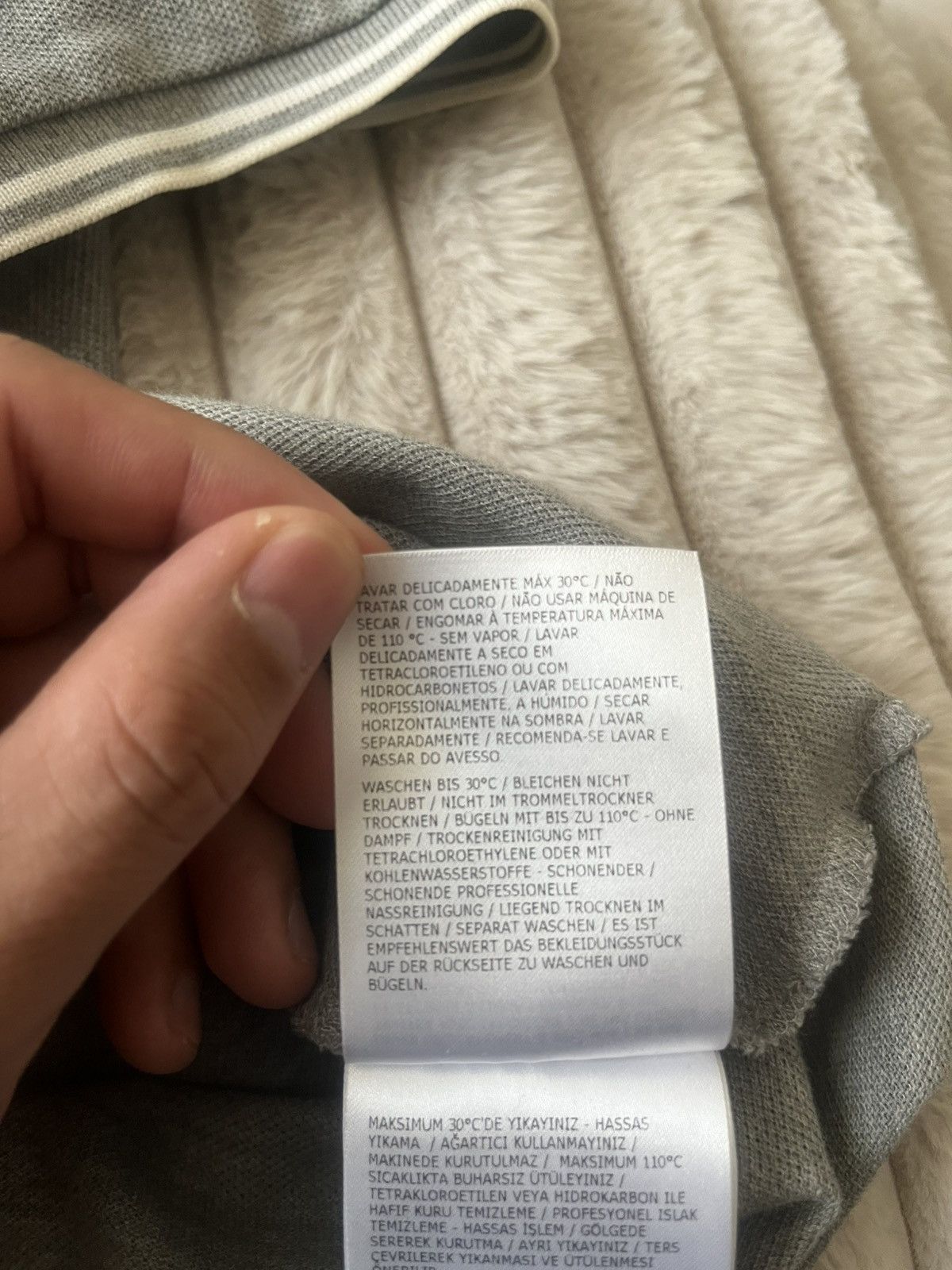 Moncler Grey Moncler Polo Size US S / EU 44-46 / 1 - 6 Thumbnail