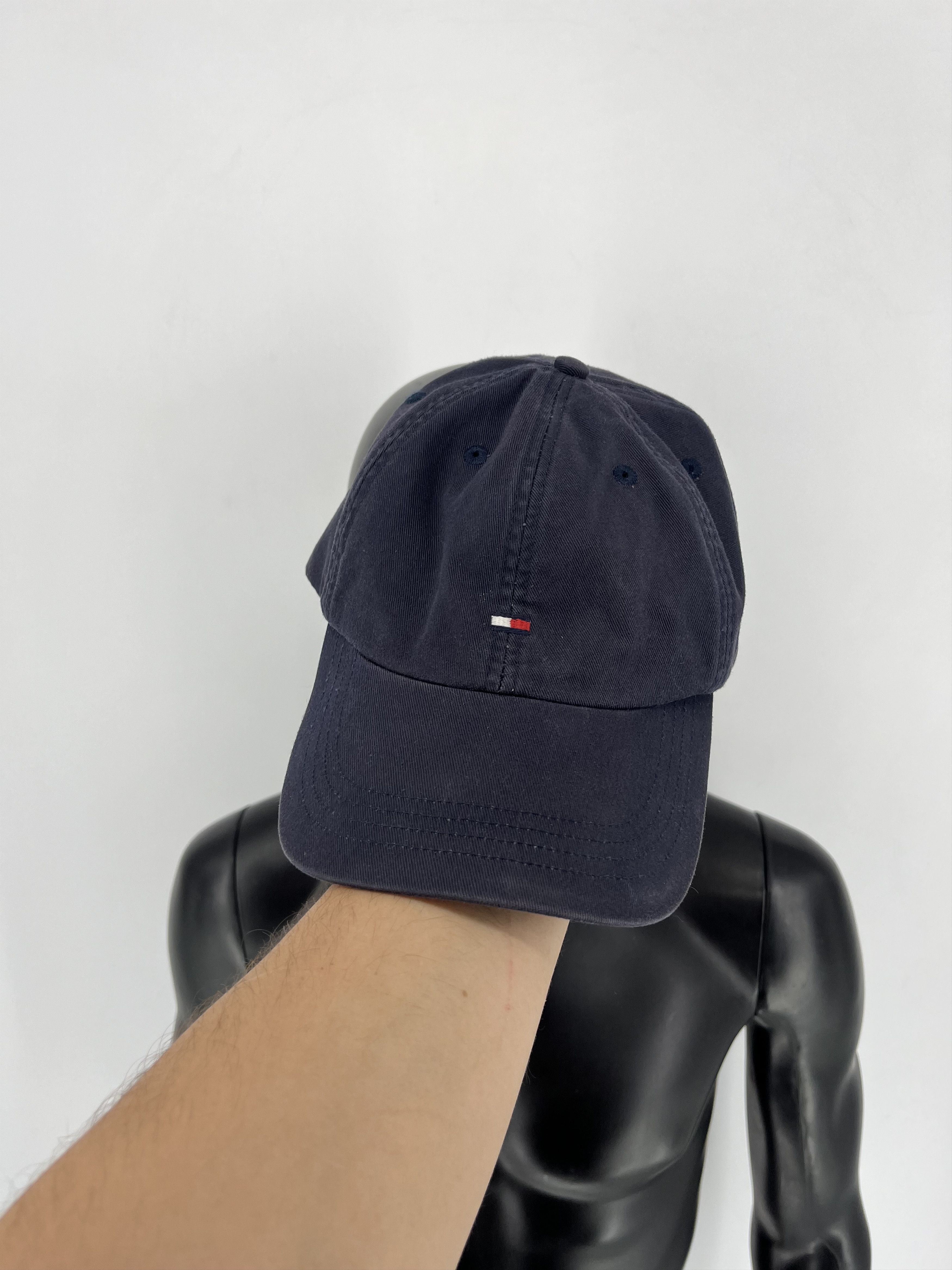 Tommy Hilfiger × Vintage VINTAGE Tommy Hilfiger Hat Cap Snap Back Navy Flag Logo 90s Size ONE SIZE - 2 Thumbnail