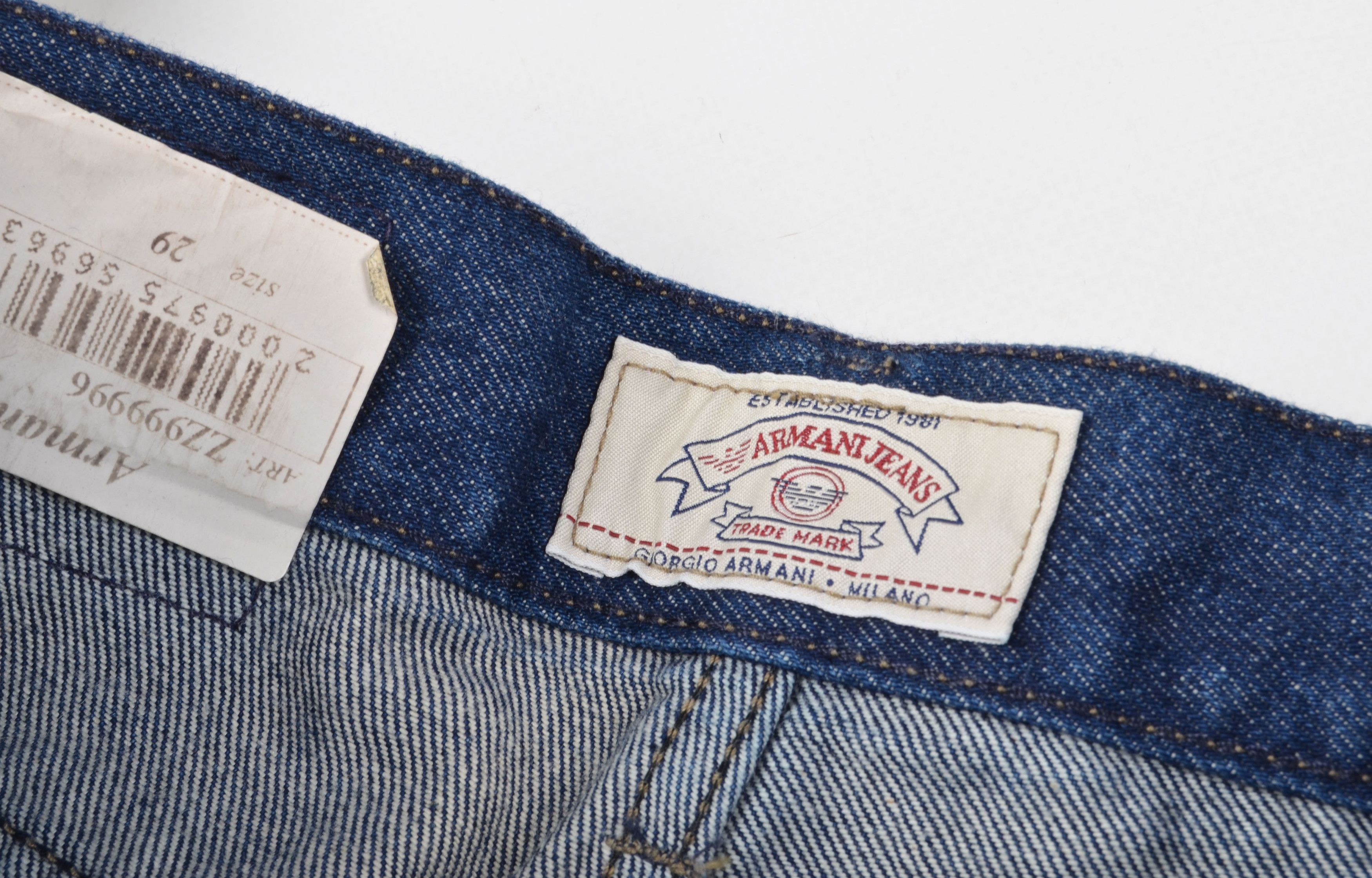 Giorgio Armani Vintage Armani Jeans 80's Iconic High Wasted Blue Jeans Size 28" / US 6 / IT 42 - 5 Thumbnail