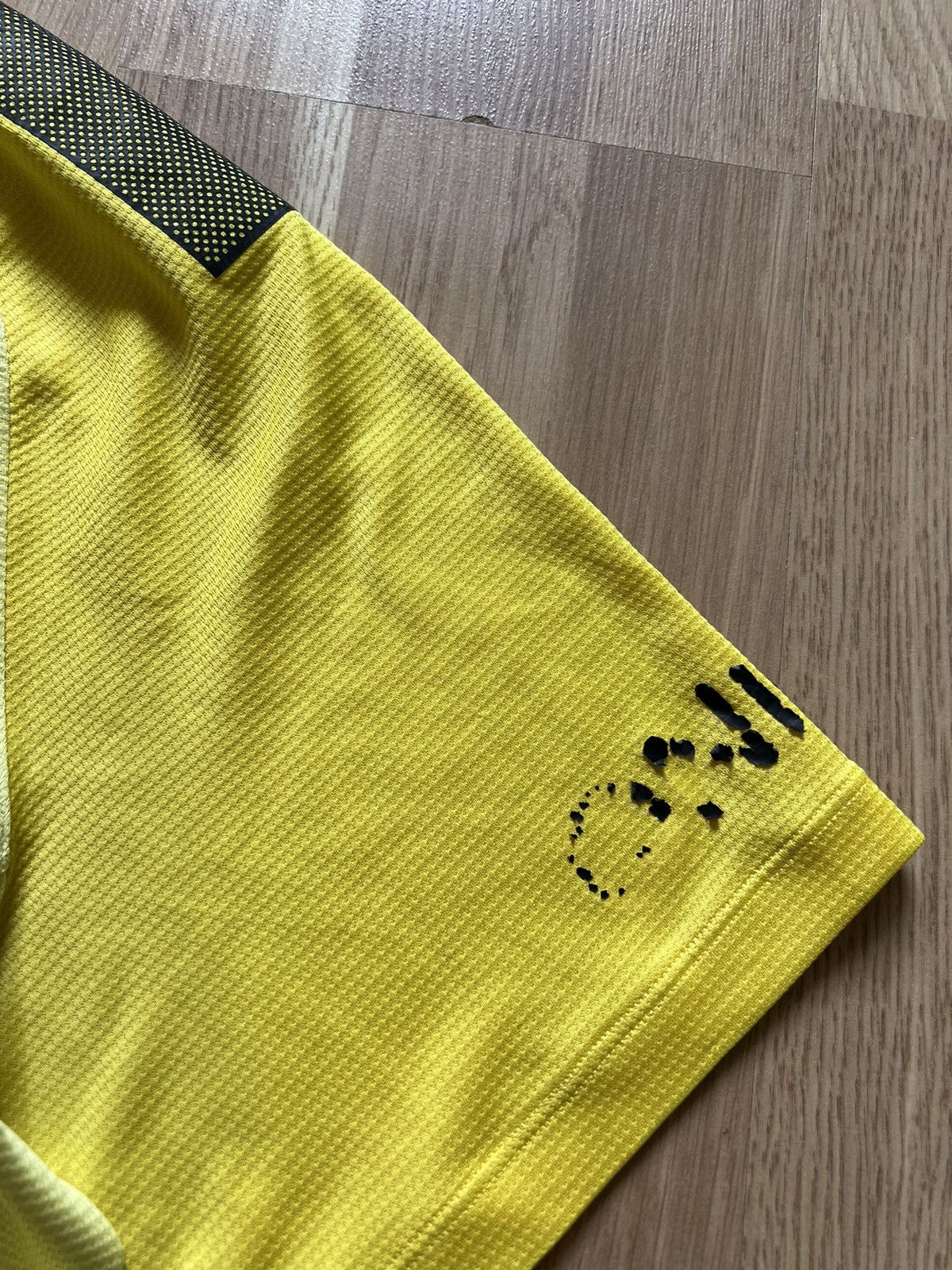 Nike Nike vintage football jersey goalkeeper yellow 2015 Size US XL / EU 56 / 4 - 6 Thumbnail