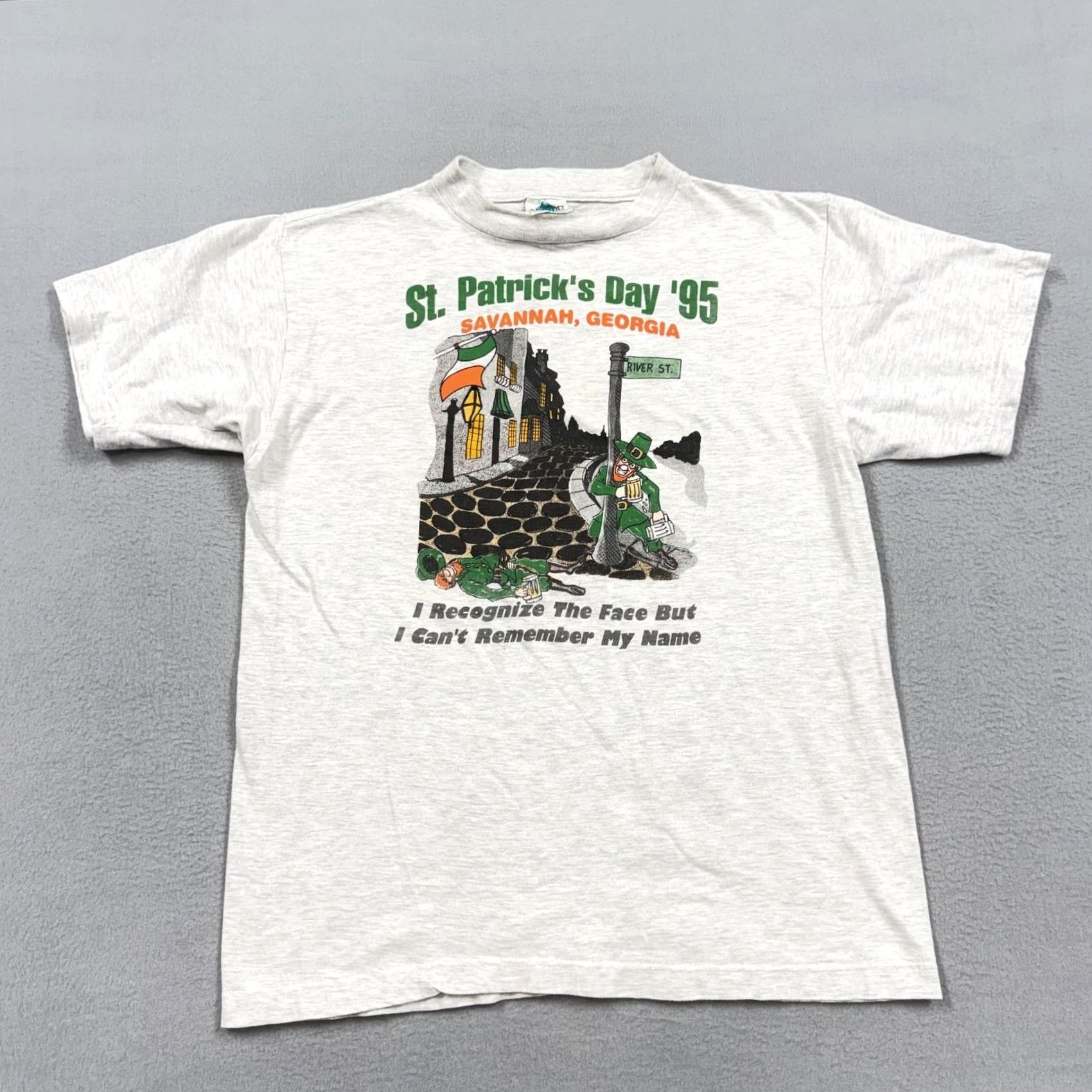 Vintage VINTAGE St. Patrick's Day Shirt Mens L Gray Tee Savannah Georgia 1995 Shamrock Irish Graphic Print Crew Neck Cotton Tee Champ Size US L / EU 52-54 / 3 - 2 Thumbnail